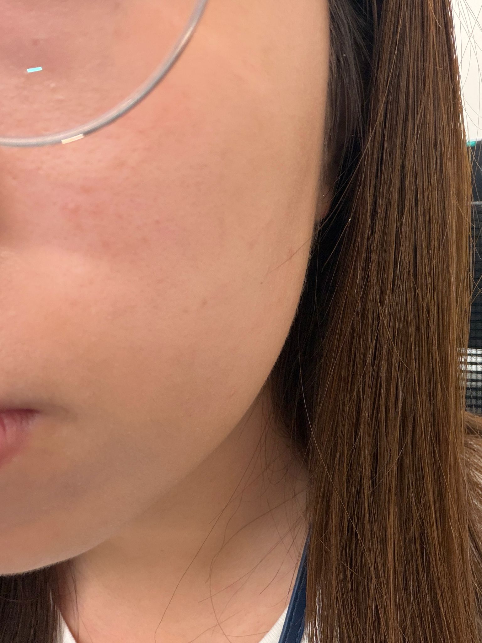 CeraVe 活肌再生維他命C提亮精華 真實評價/用後感 byCo****ai 1 CeraVe 活肌再生維他命C提亮精華 真實評價/實測照片 byCo****ai 1