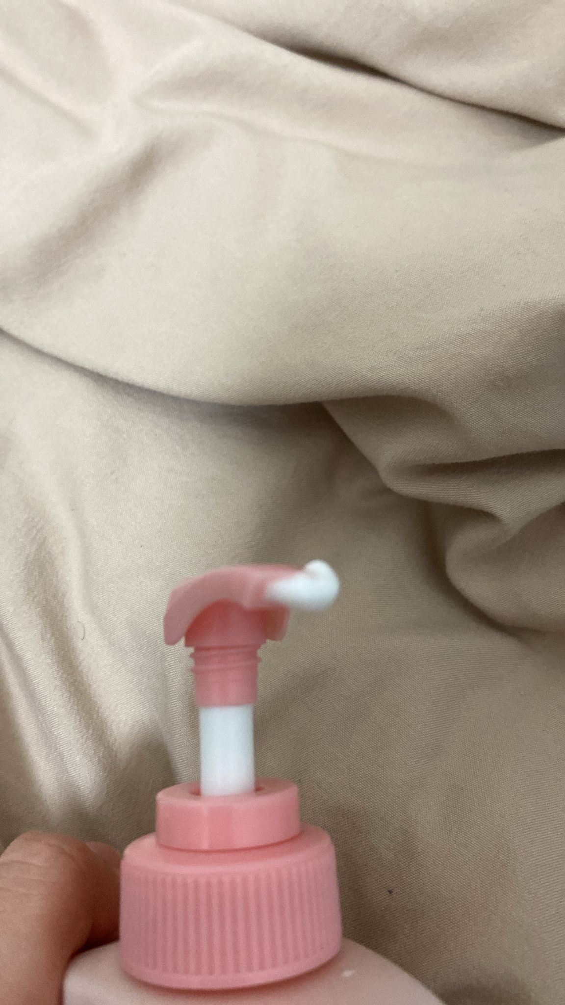 Vaseline 凡士林 透亮修護潤膚露 真實評價/實測照片 byKa ***********ung 1