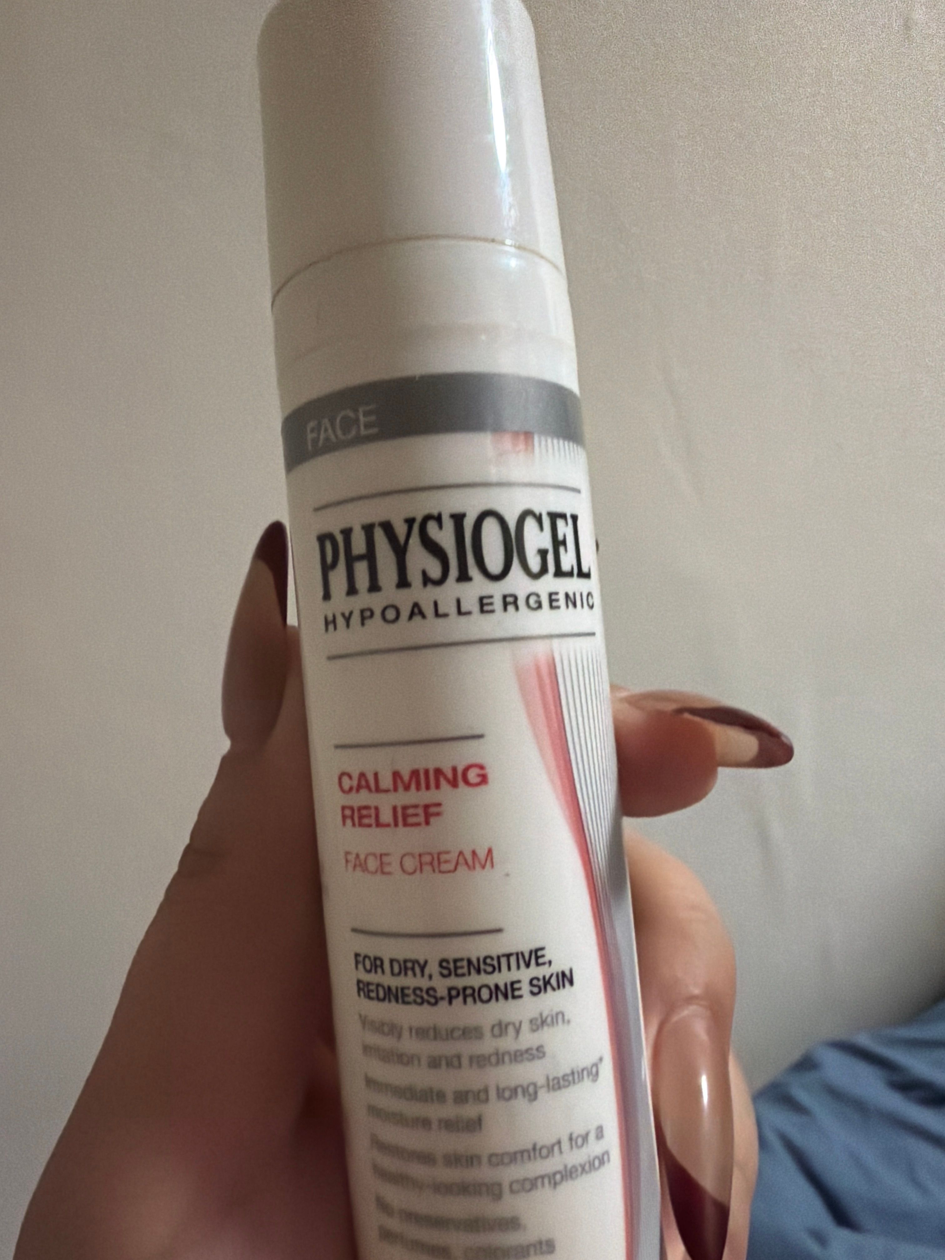 Physiogel 抗敏紓緩面霜 真實評價/用後感 byleu*****************com 1 Physiogel 抗敏紓緩面霜 真實評價/實測照片 byleu*****************com 1