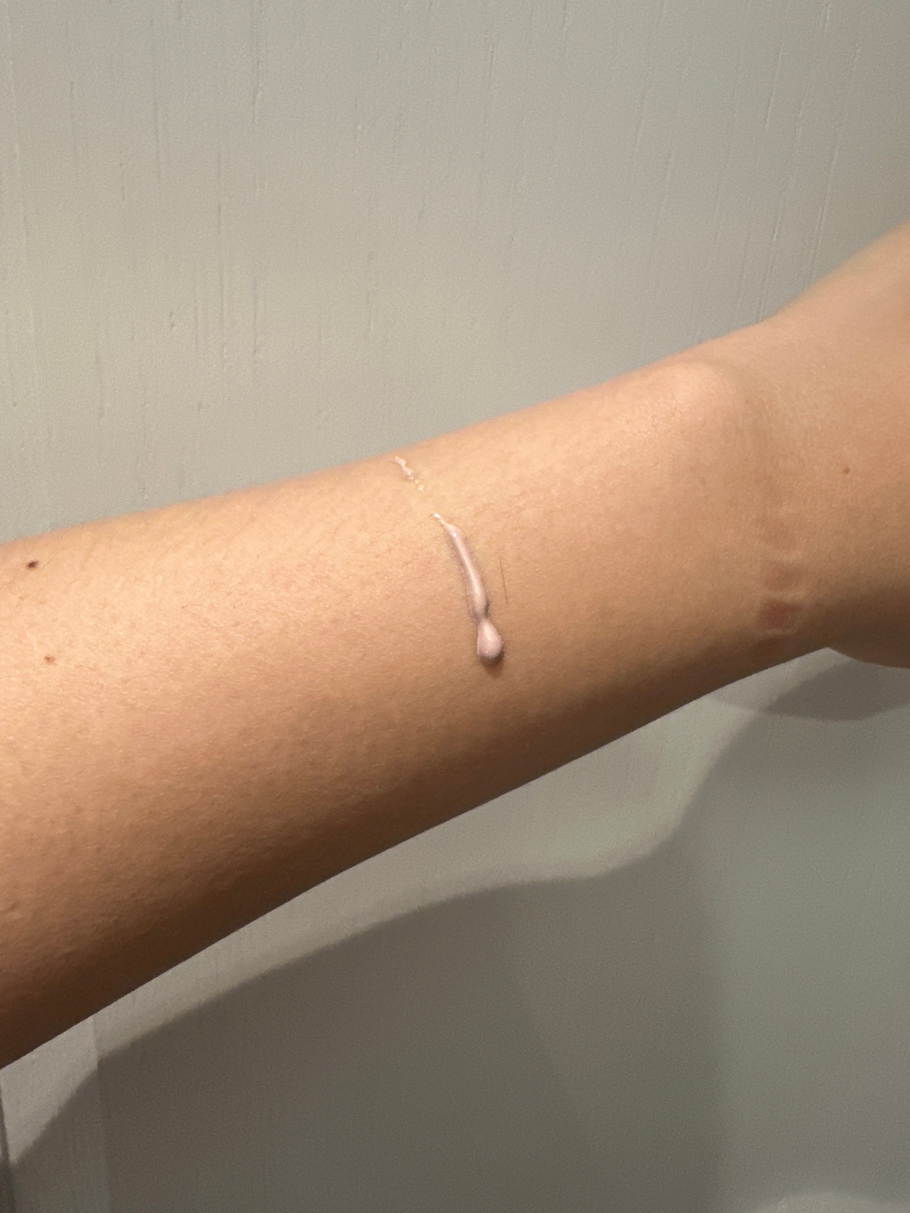 Cosme Decorté SUN SHELTER Tone Up CC SPF50+/ PA++++ 真實評價/用後感 byLu***or 1 Cosme Decorté SUN SHELTER Tone Up CC SPF50+/ PA++++ 真實評價/實測照片 byLu***or 1