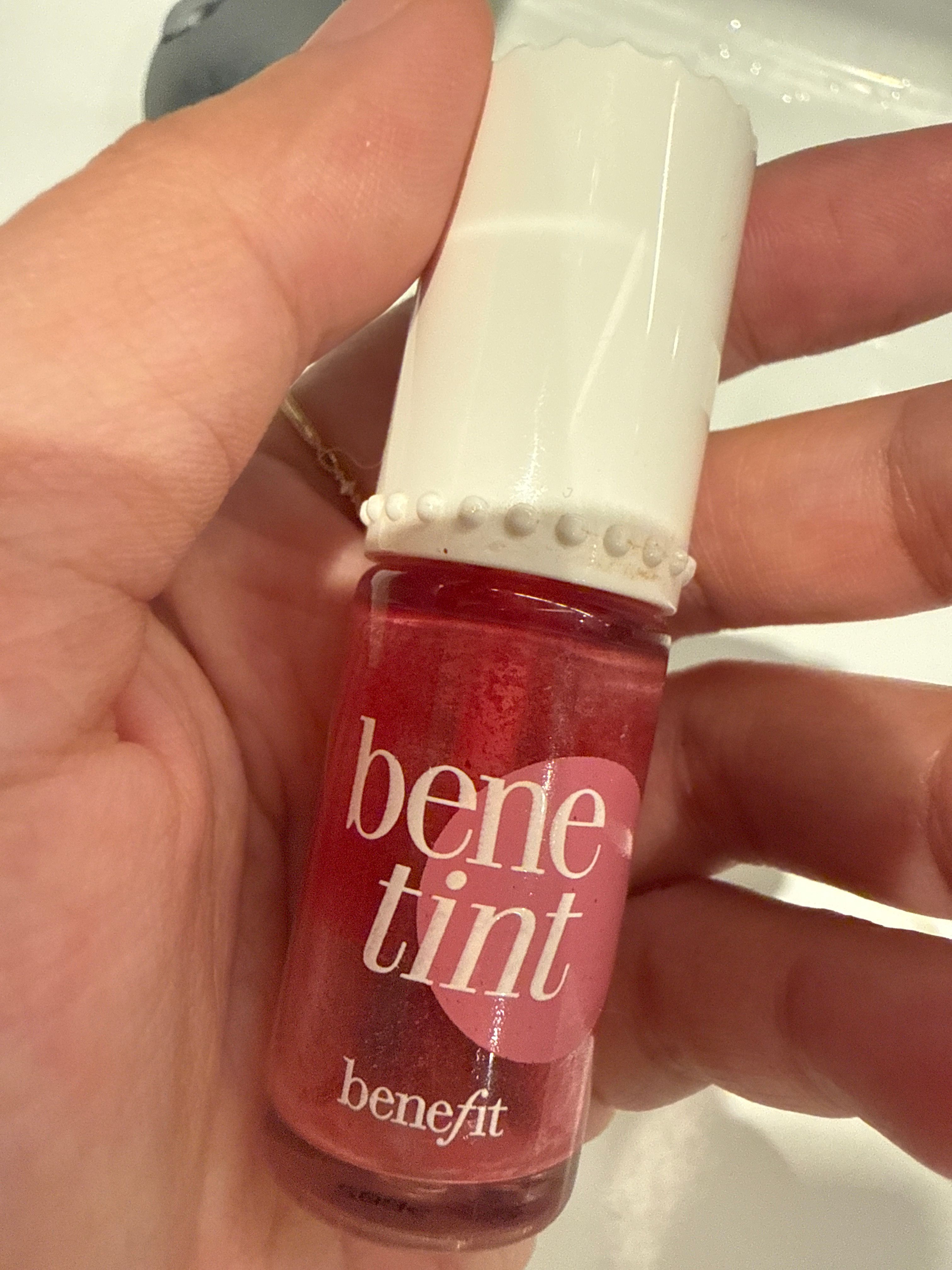 Benefit Cosmetics 唇頰兩用胭脂水 Benetint Cheek & Lip Stain 真實評價/實測照片 byH***n 2