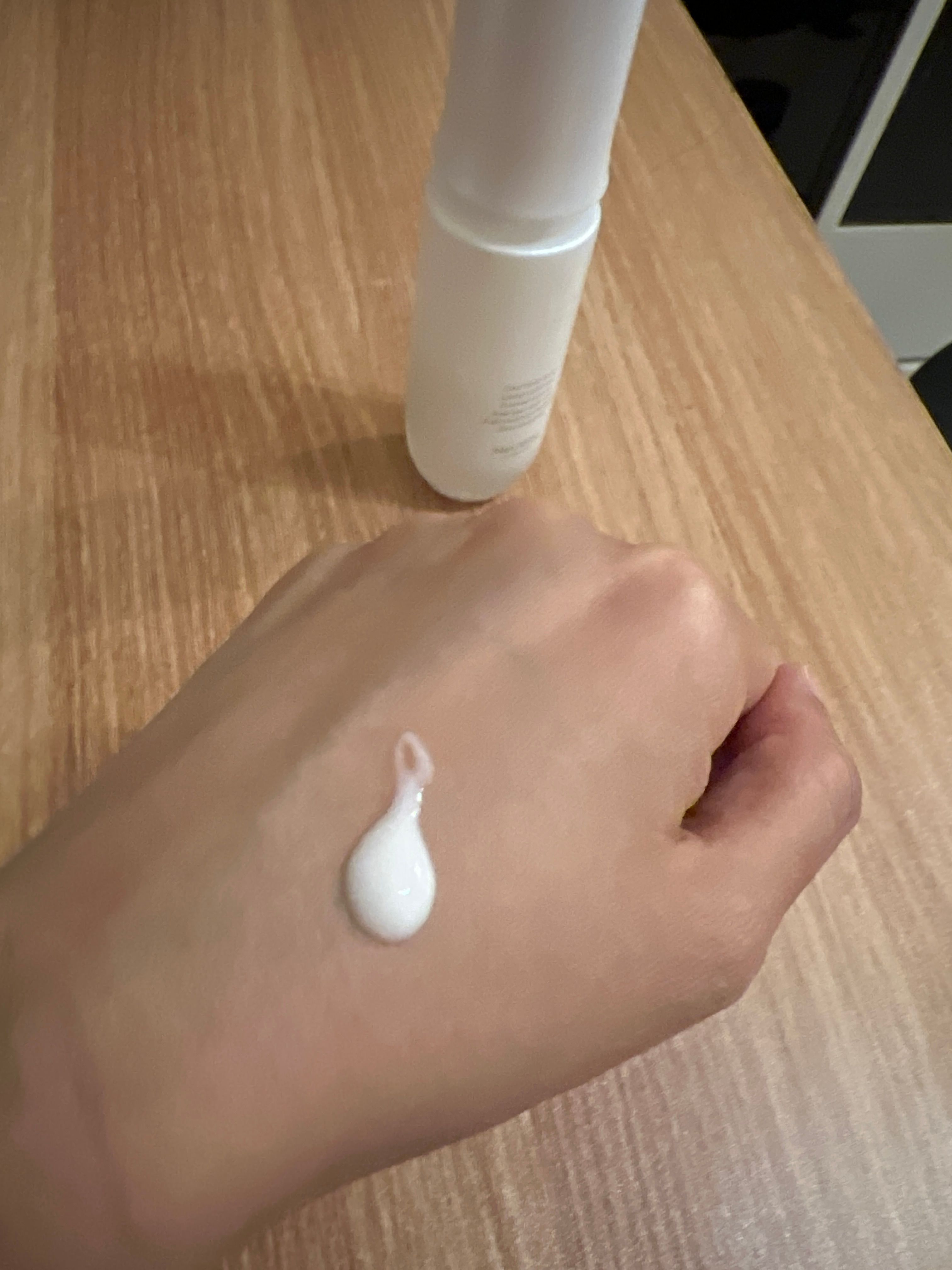 Olay 水感透白光曜精華 真實評價/實測照片 byChe******thy 1