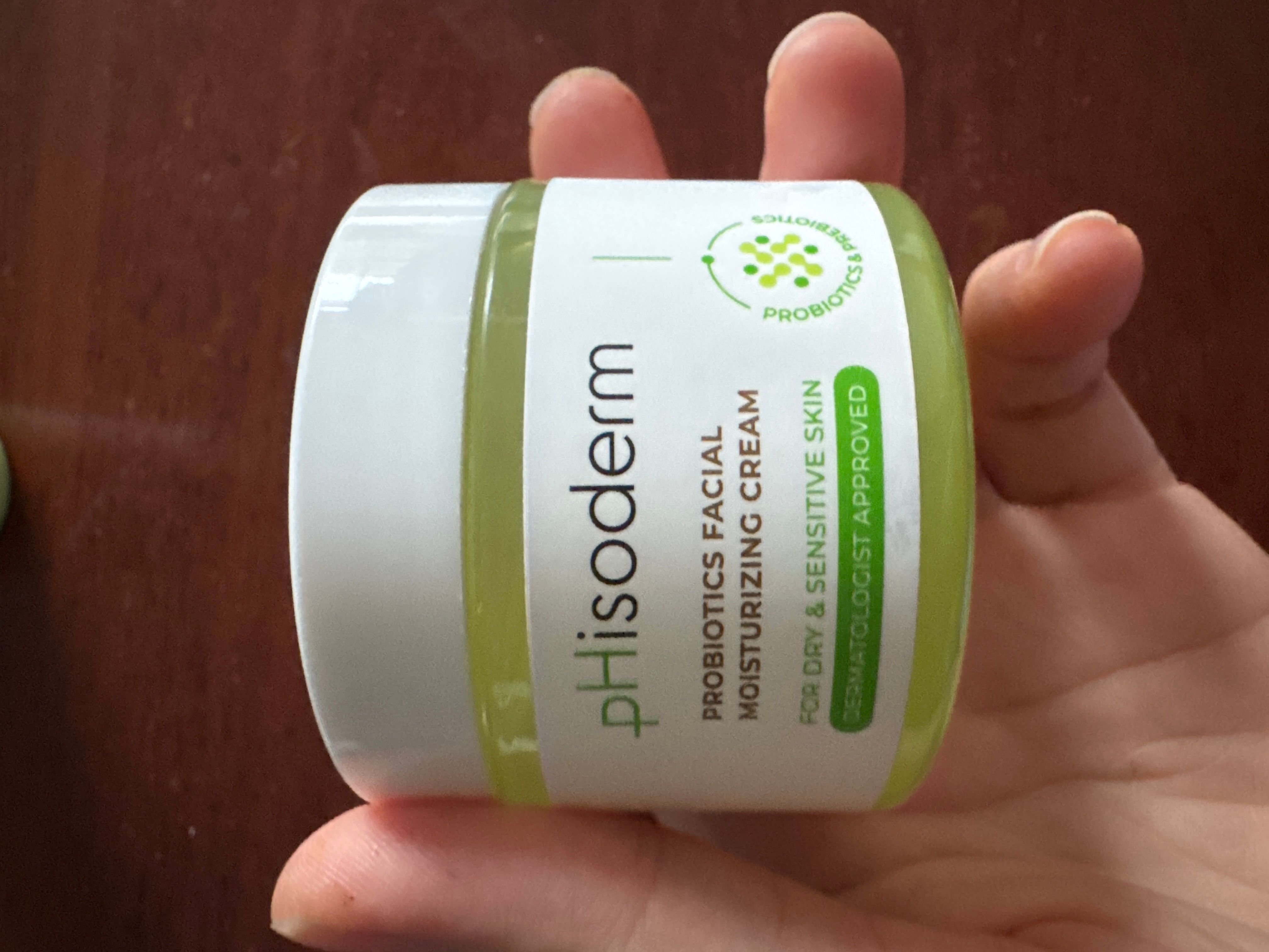 pHisoderm 益生菌長效保濕面霜 真實評價/用後感 byChi*****ing 1 pHisoderm 益生菌長效保濕面霜 真實評價/實測照片 byChi*****ing 1
