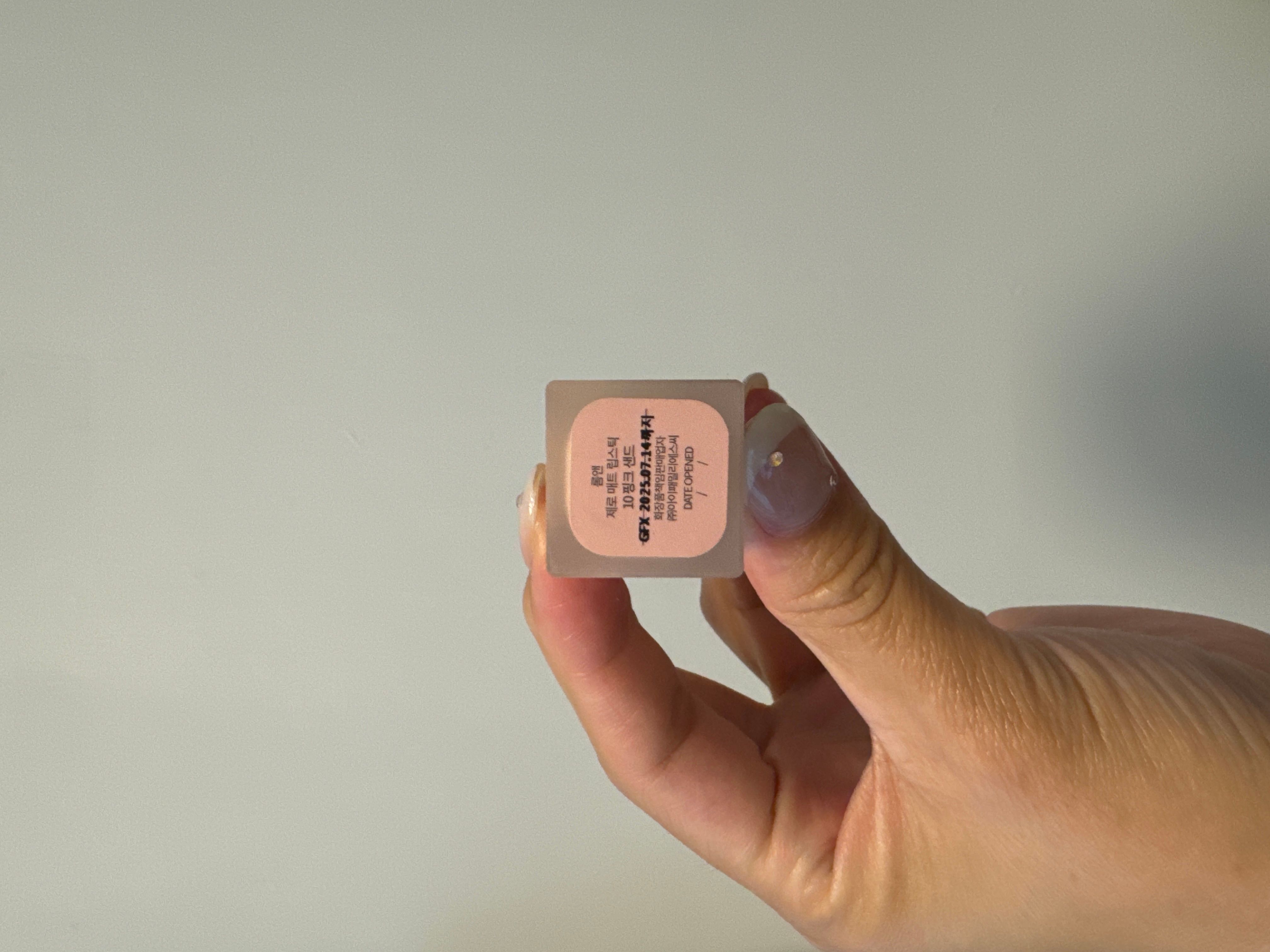 Romand 零感啞光唇膏 真實評價/實測照片 bycha*************com 1