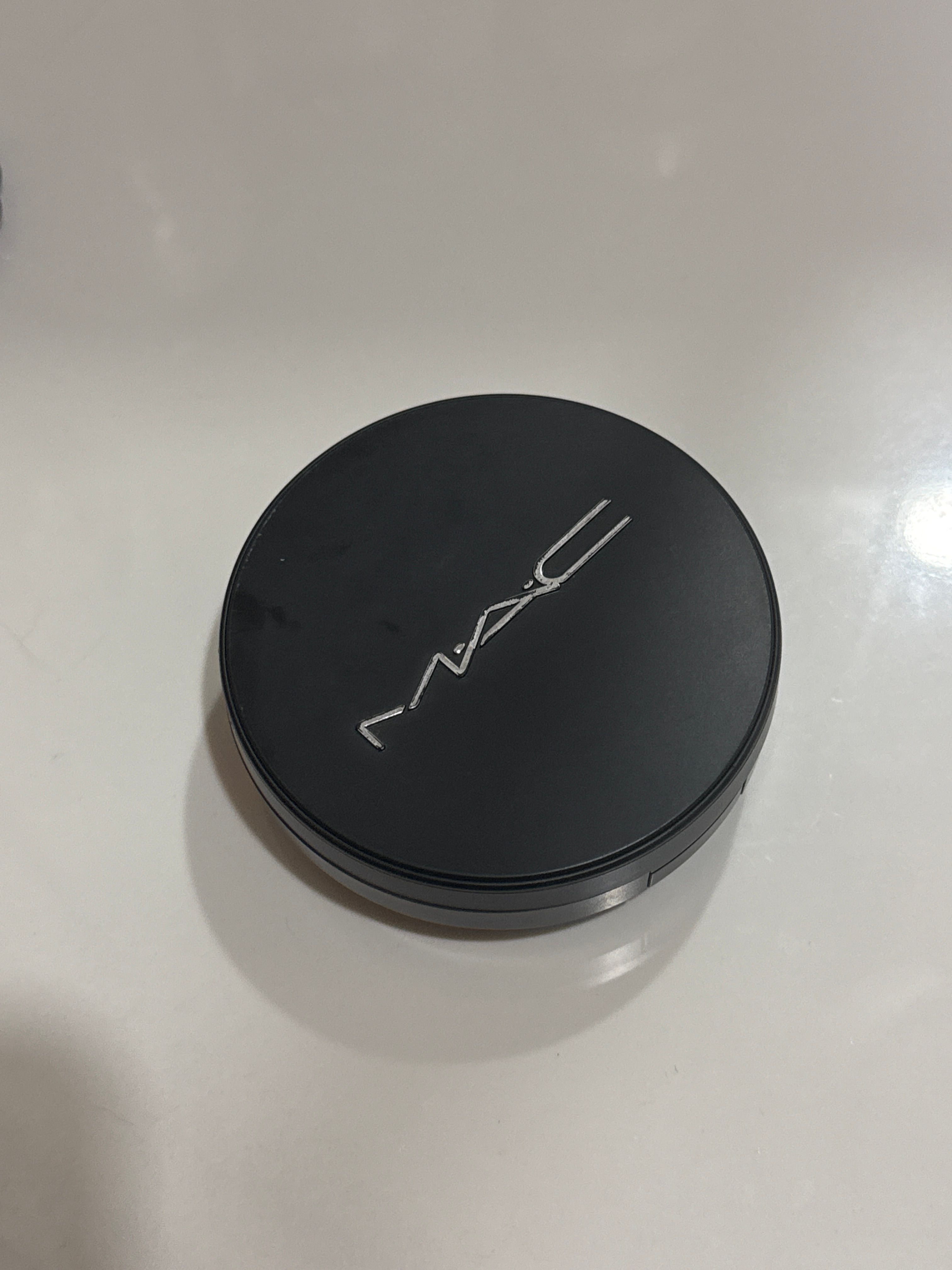 MAC Cosmetics 專業無瑕柔膚粉餅 真實評價/實測照片 byE*i 2