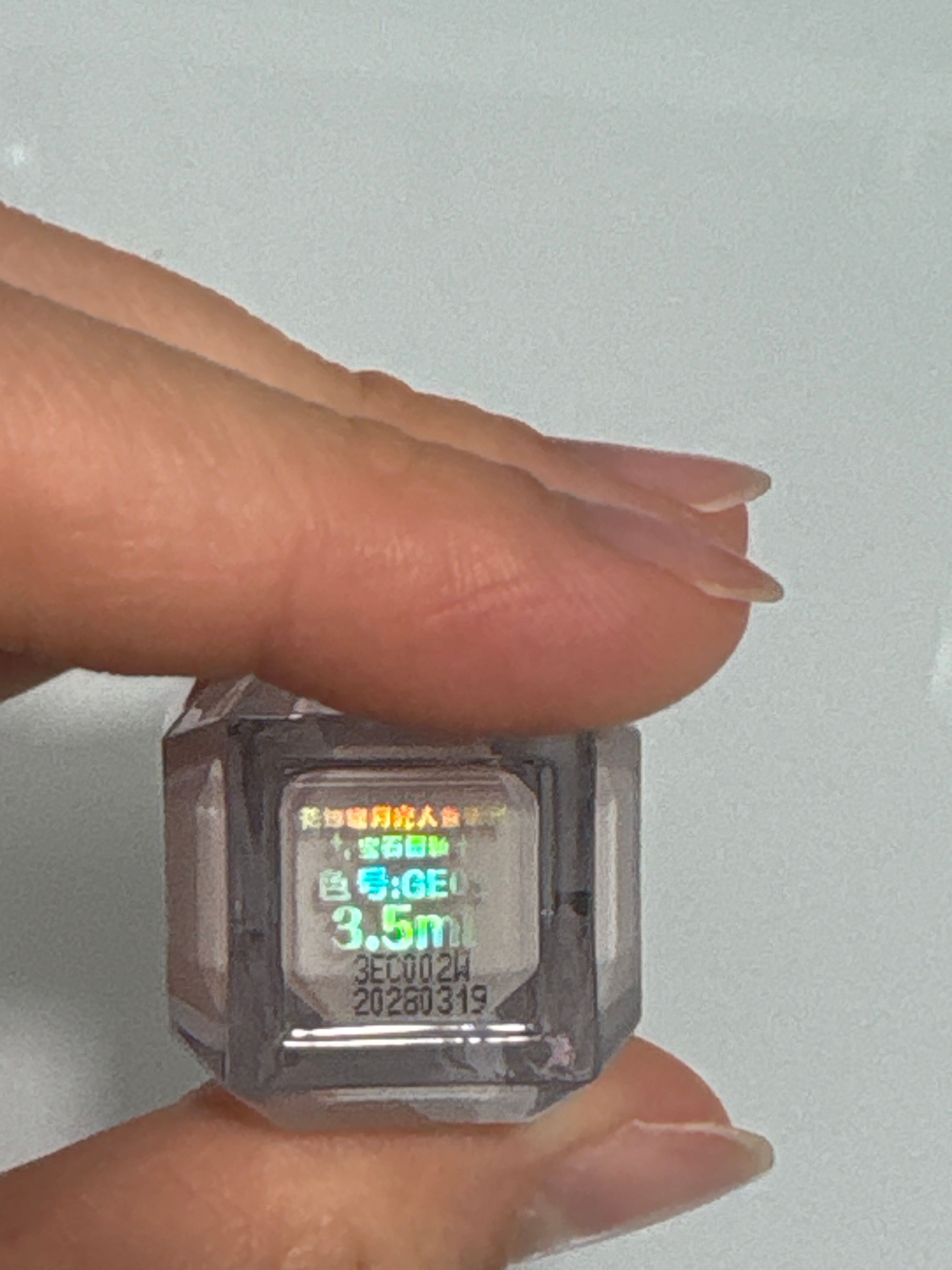 花知曉 Flower Knows 花知曉仲夏夜系列成膜唇蜜 真實評價/用後感 byzoe*************************com 2 花知曉 Flower Knows 花知曉仲夏夜系列成膜唇蜜 真實評價/實測照片 byzoe*************************com 2