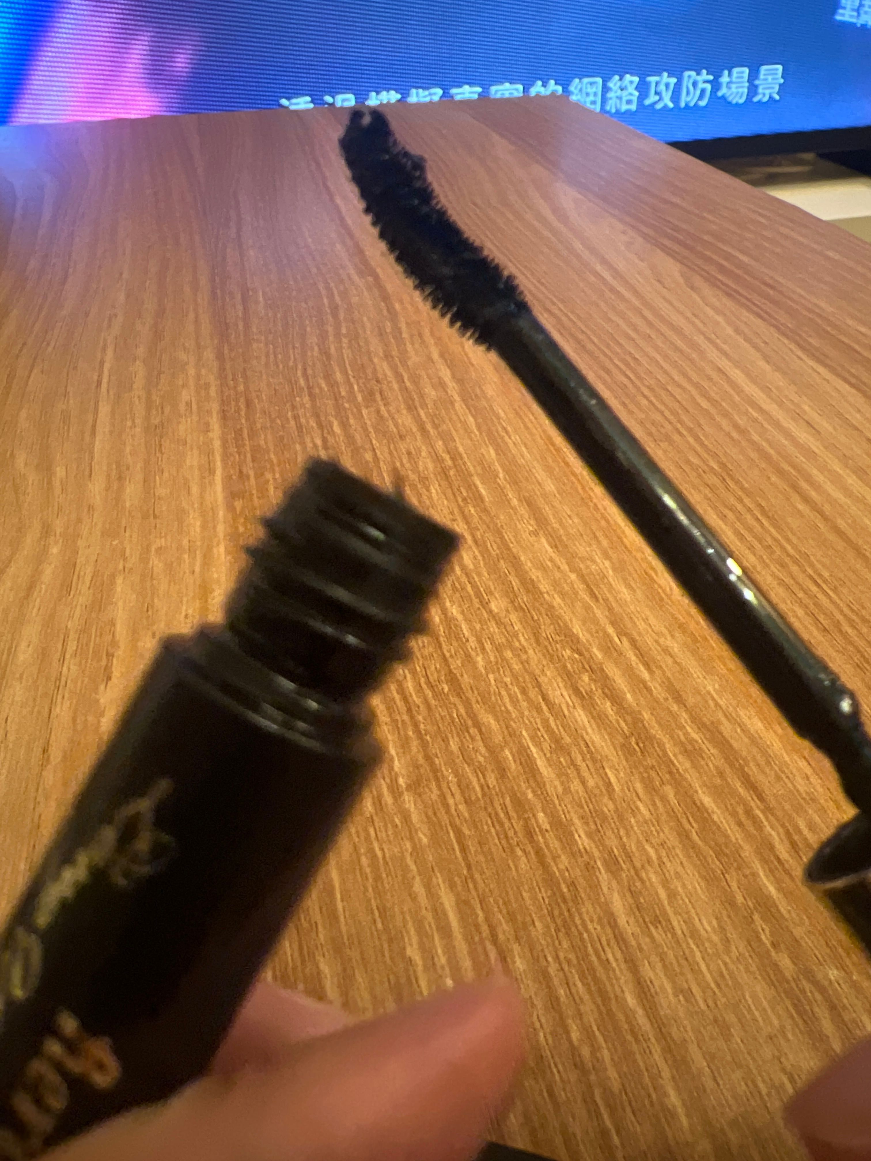 Kiss Me Heroine Make超級防水纖長激翹睫毛液 真實評價/實測照片 byChe******thy 1