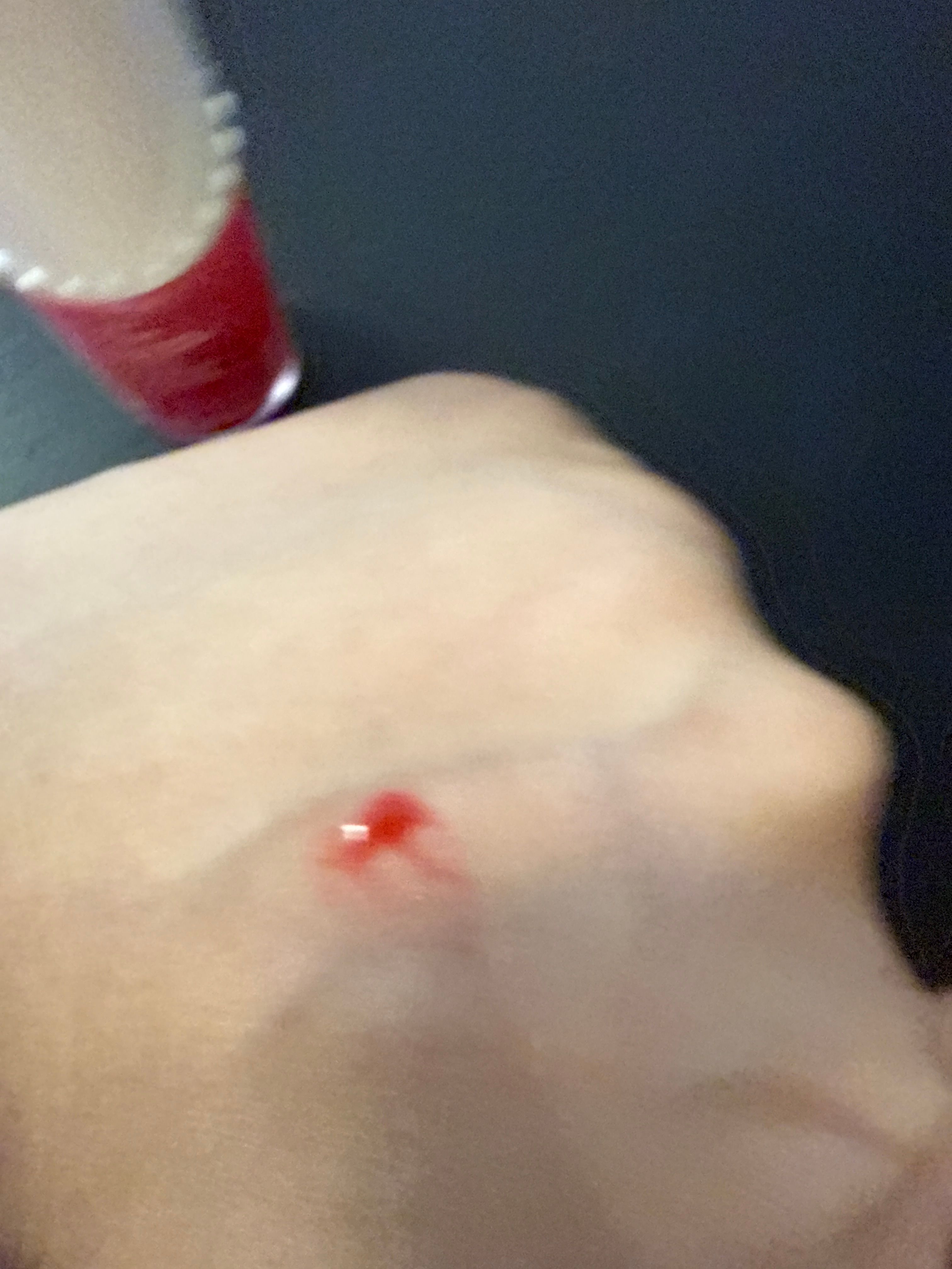 Benefit Cosmetics benetint 玫瑰胭脂水 真實評價/實測照片 byH***n 1