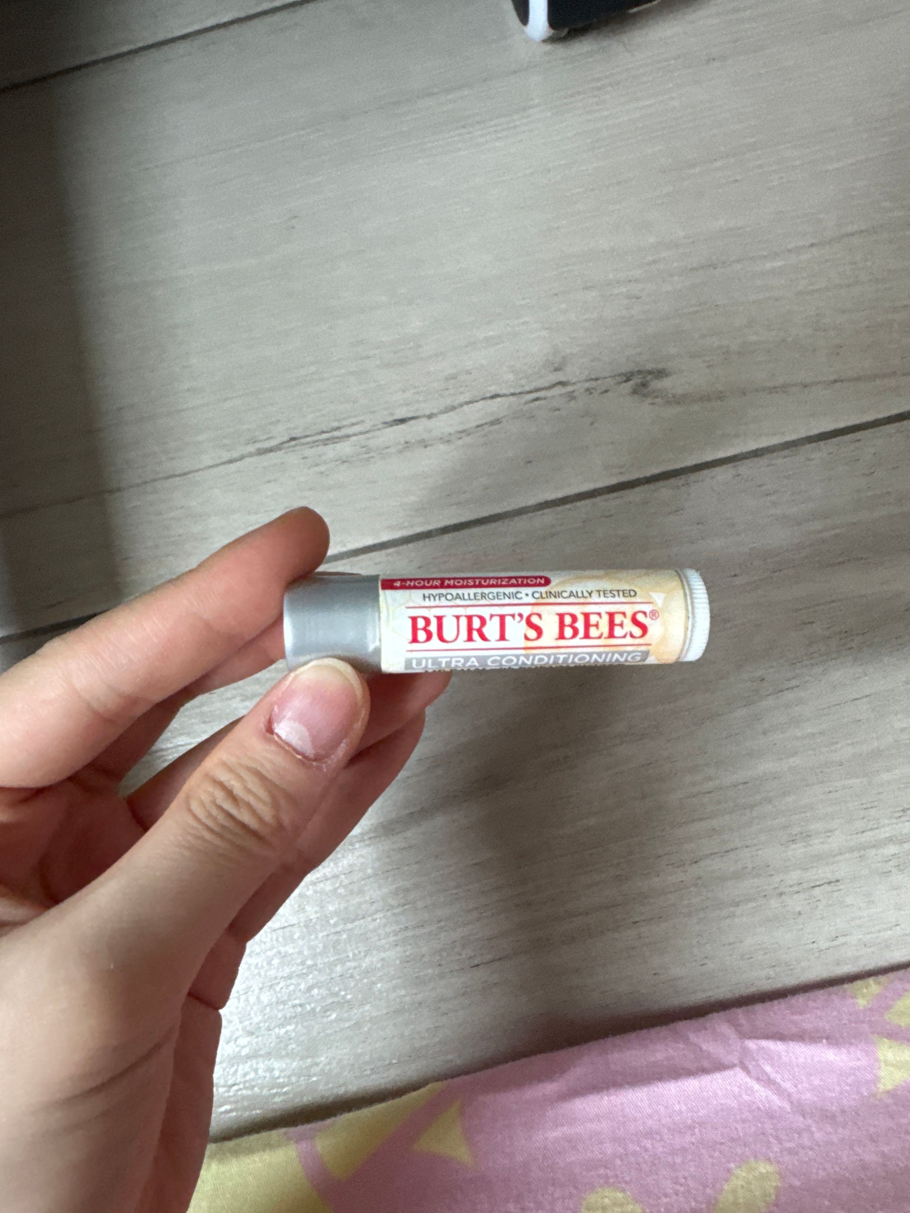 Burts Bees 蜜蠟皇牌潤唇膏 真實評價/實測照片 byOo****ko 1