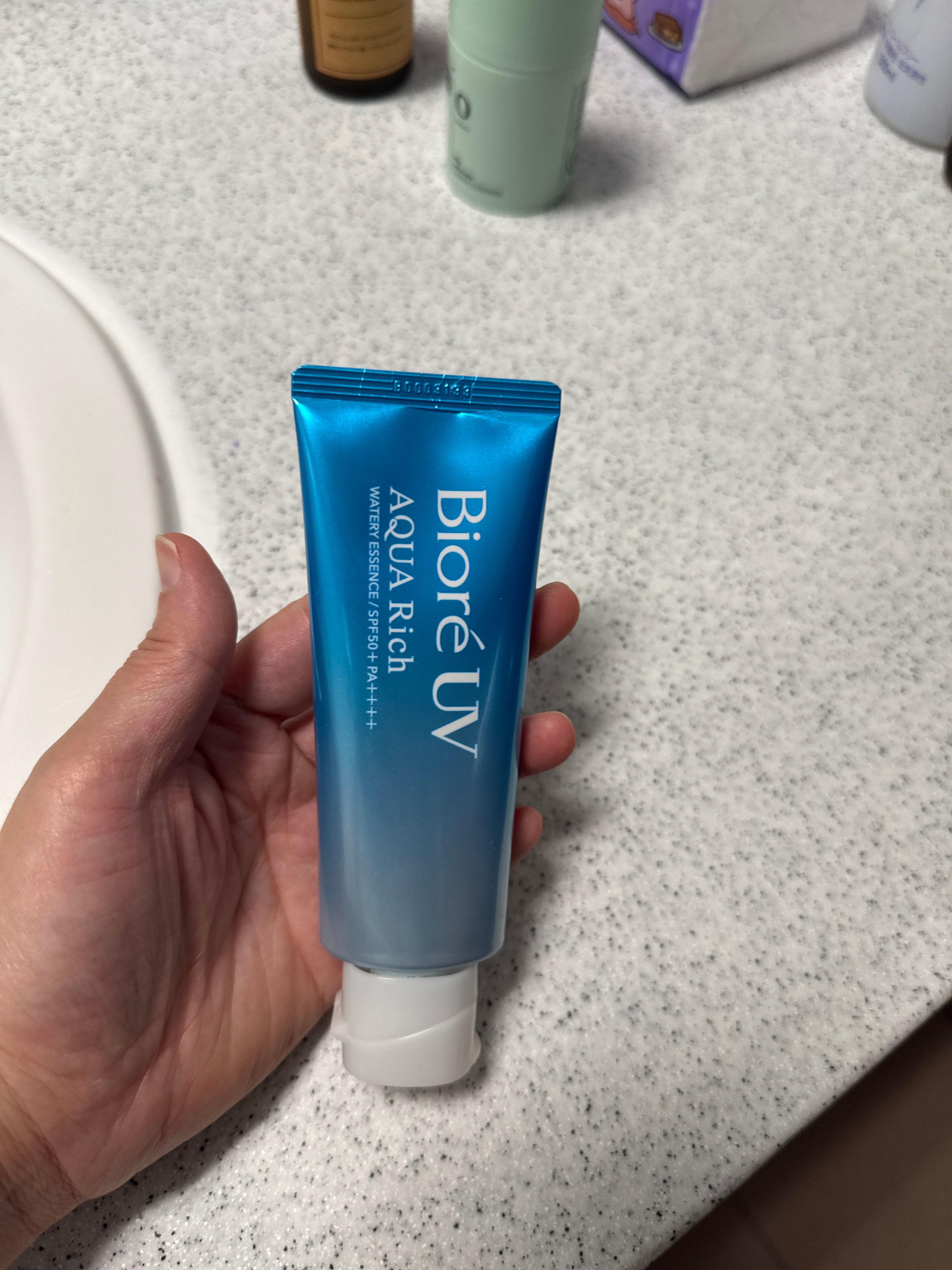 Biore 水凝長效保濕防曬乳 (冰涼配方) 真實評價/用後感 byLai***** Ho 1 Biore 水凝長效保濕防曬乳 (冰涼配方) 真實評價/實測照片 byLai***** Ho 1