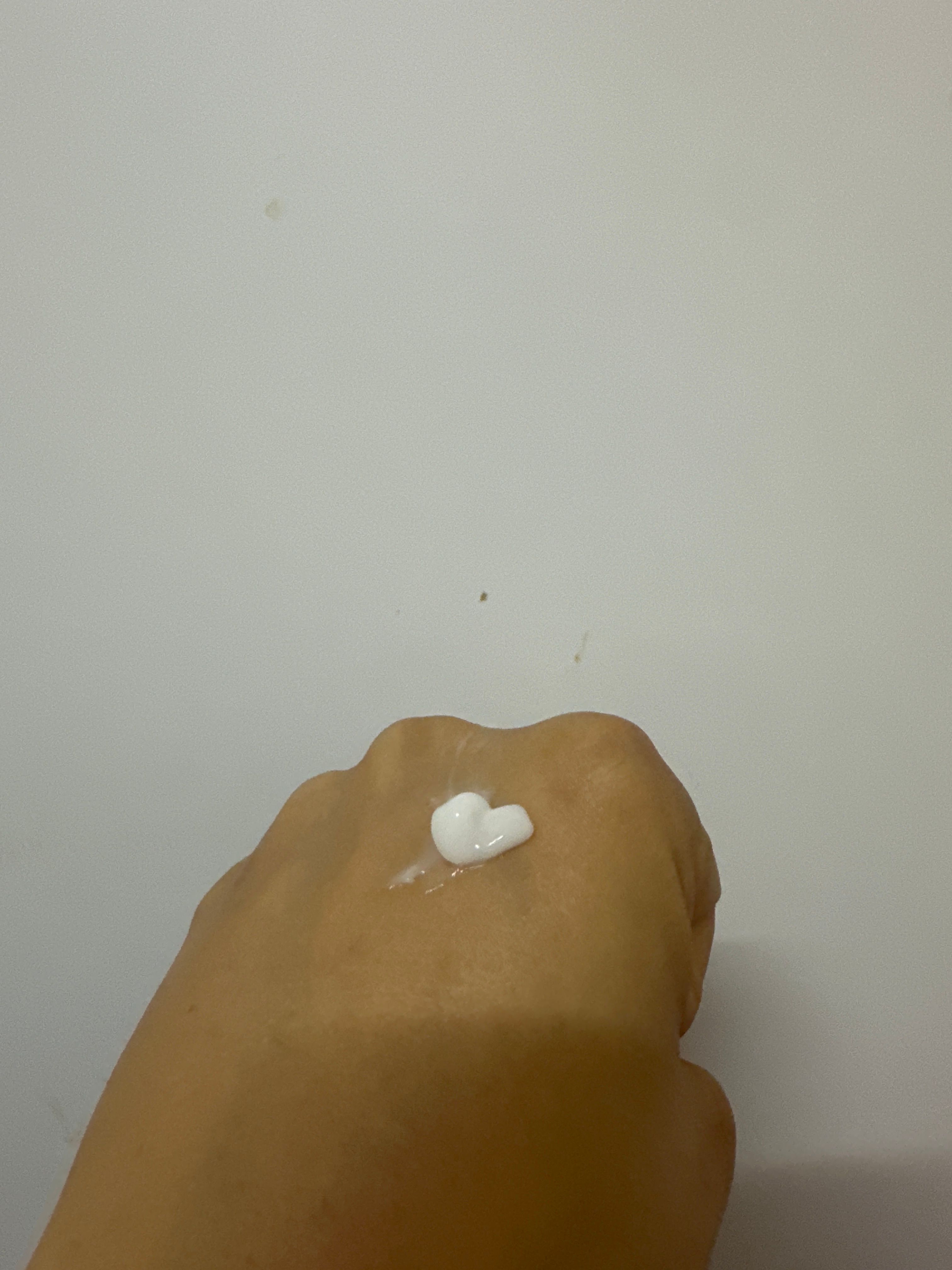 Vaseline 凡士林 日常提亮防曬精華液 真實評價/實測照片 byA*c 1