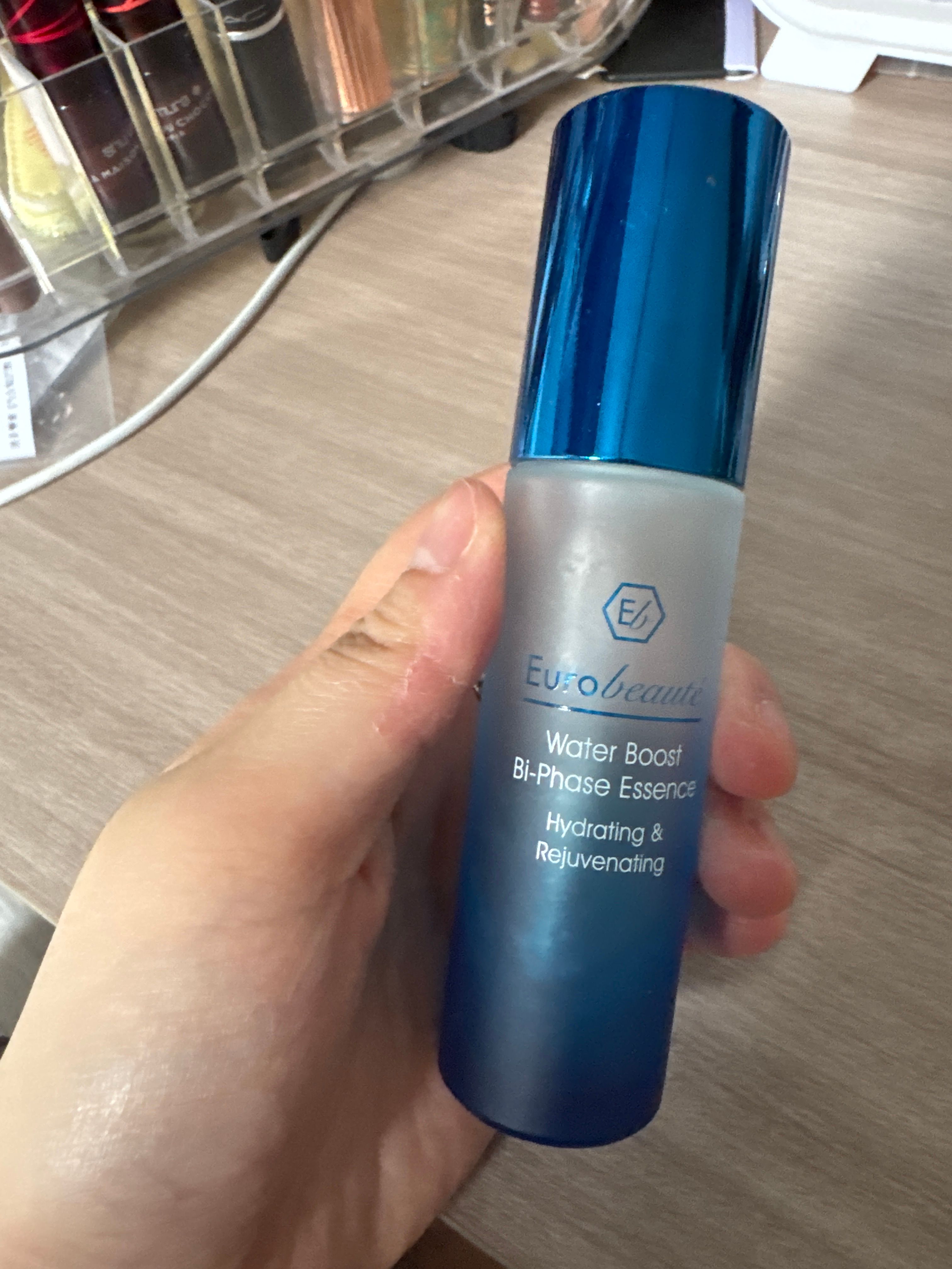 Eurobeaute 三重水生零瑕激活精華 Water Boost Bi- Phase Essence 真實評價/實測照片 byTsz************oon 2