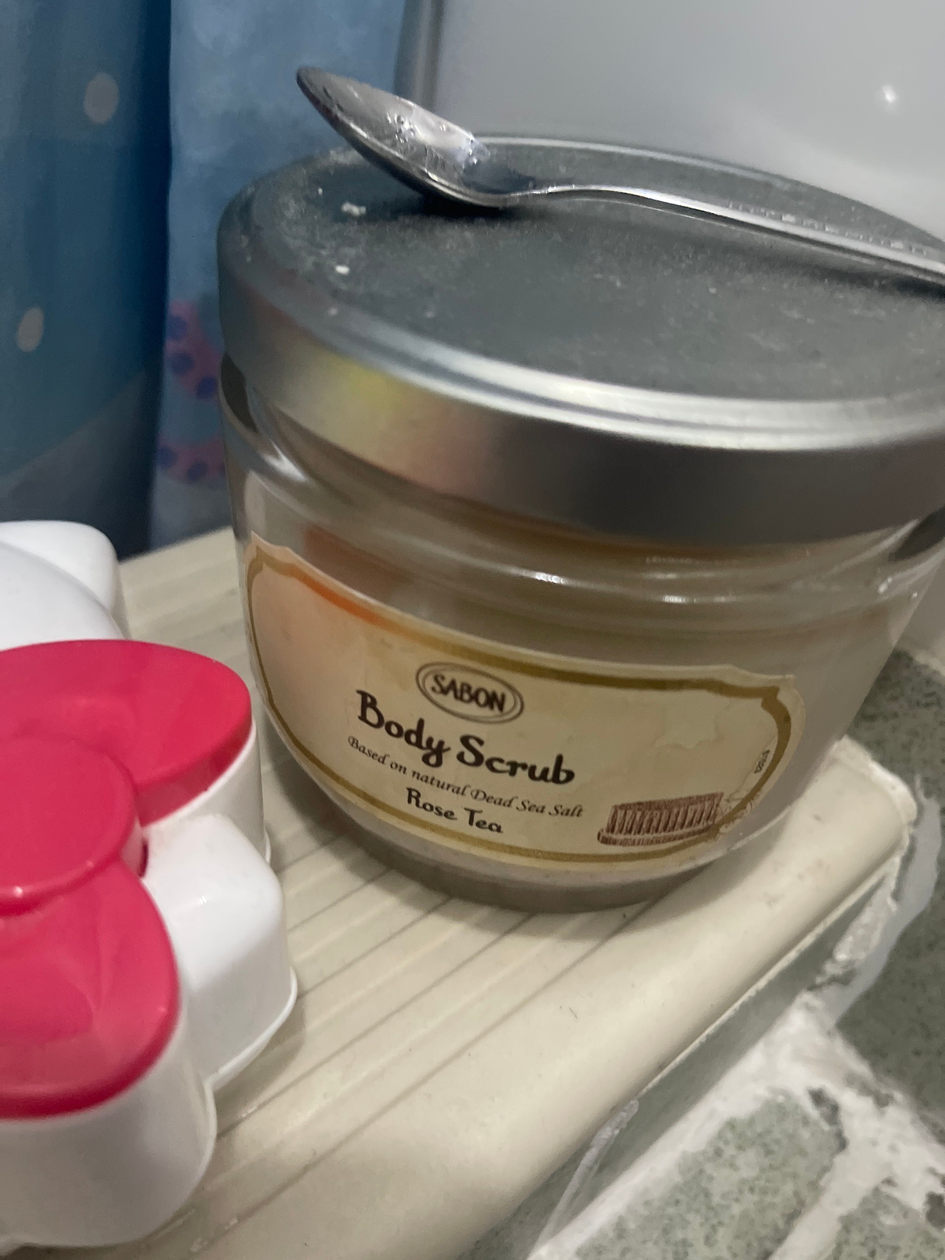 Sabon 麝香身體磨砂 真實評價/實測照片 byFio****ong 3