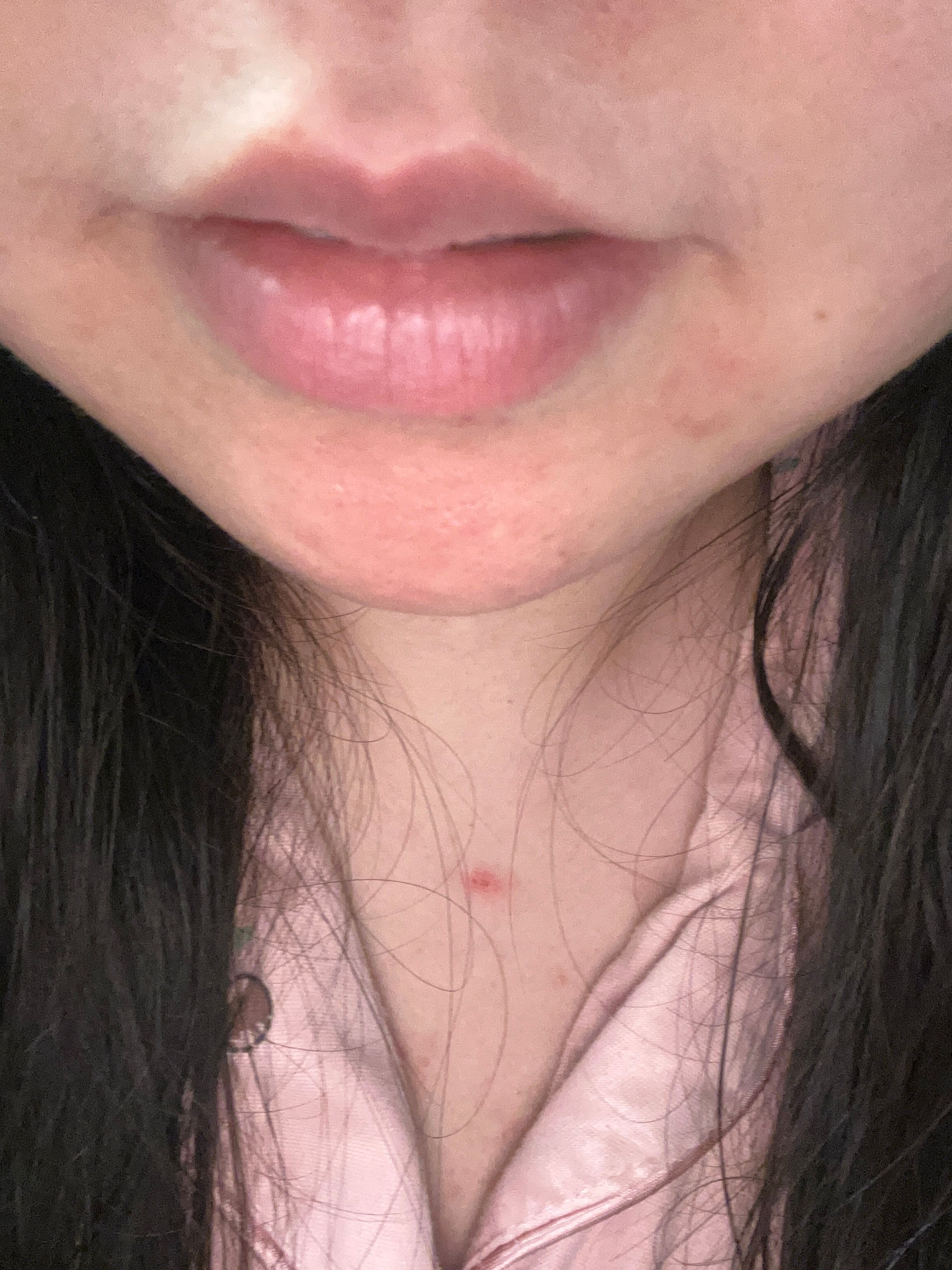 Dasique 棒棒糖果水光豐潤唇膏筆 真實評價/實測照片 by201*****************com 1