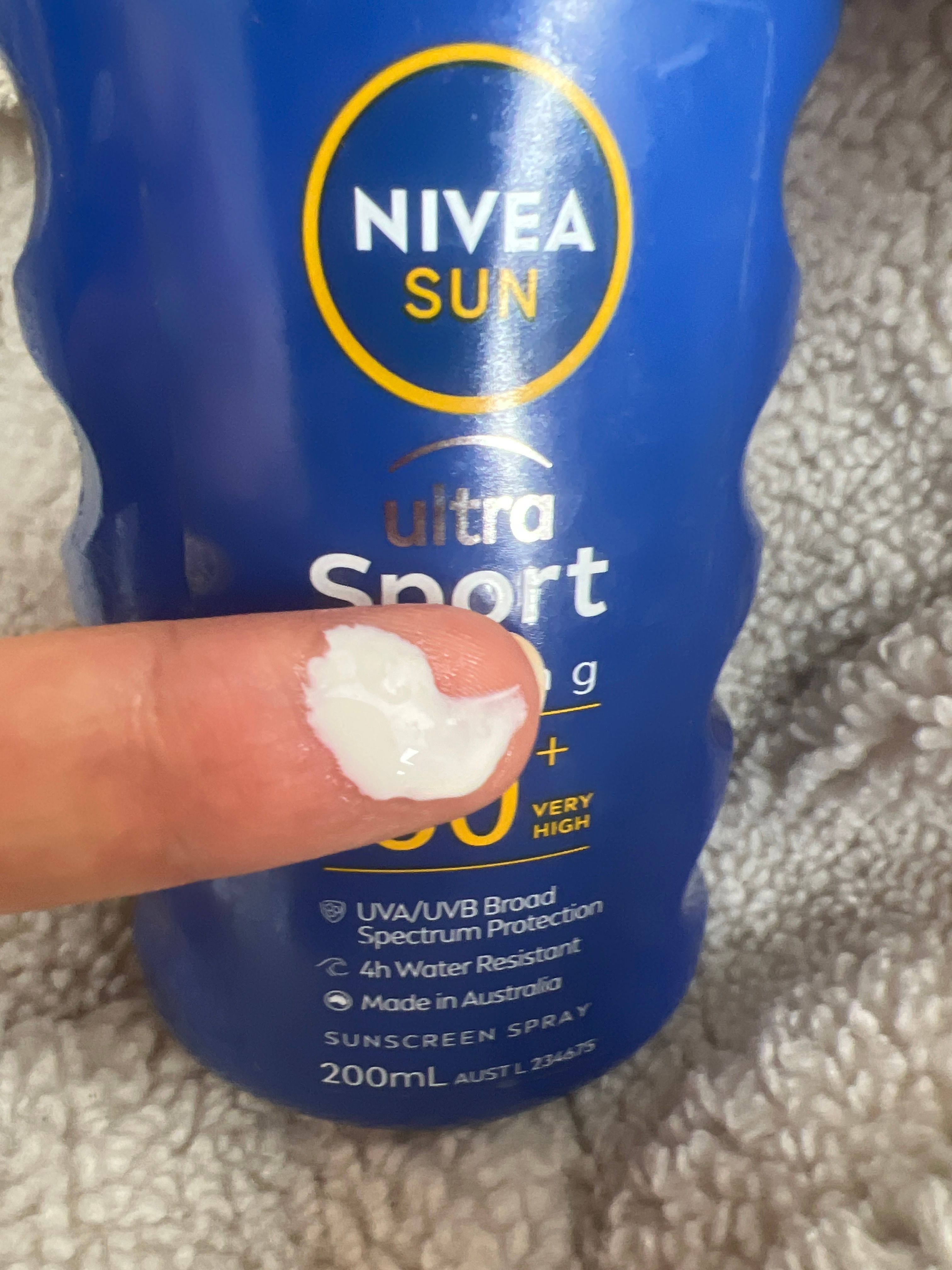 Nivea 清爽抗水防曬乳(防護保濕乳液) SPF50+ 真實評價/實測照片 byIn**ni 1