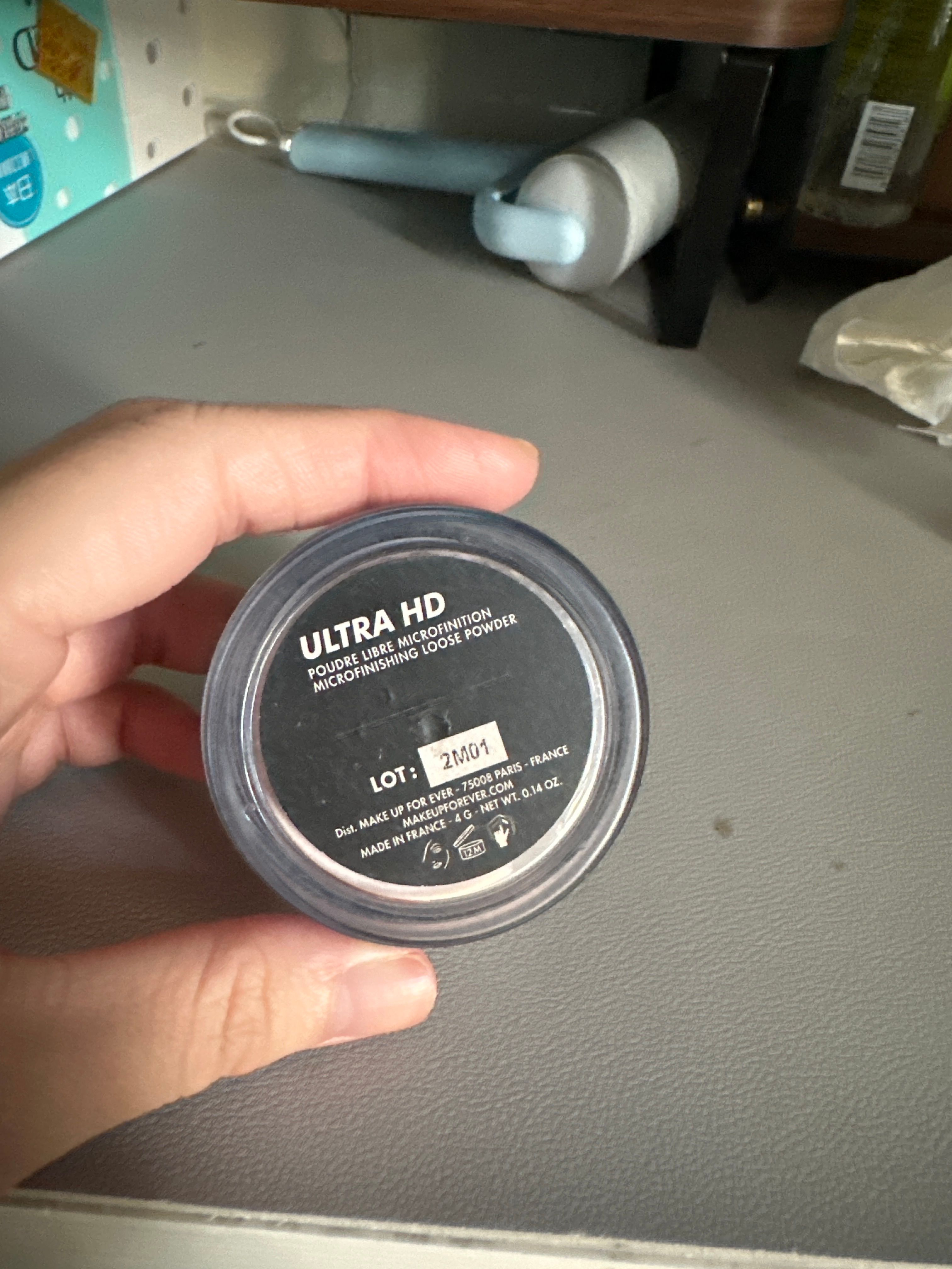 Make Up For Ever 超高清無瑕蜜粉 真實評價/用後感 byhhh***Hhh 1 Make Up For Ever 超高清無瑕蜜粉 真實評價/實測照片 byhhh***Hhh 1