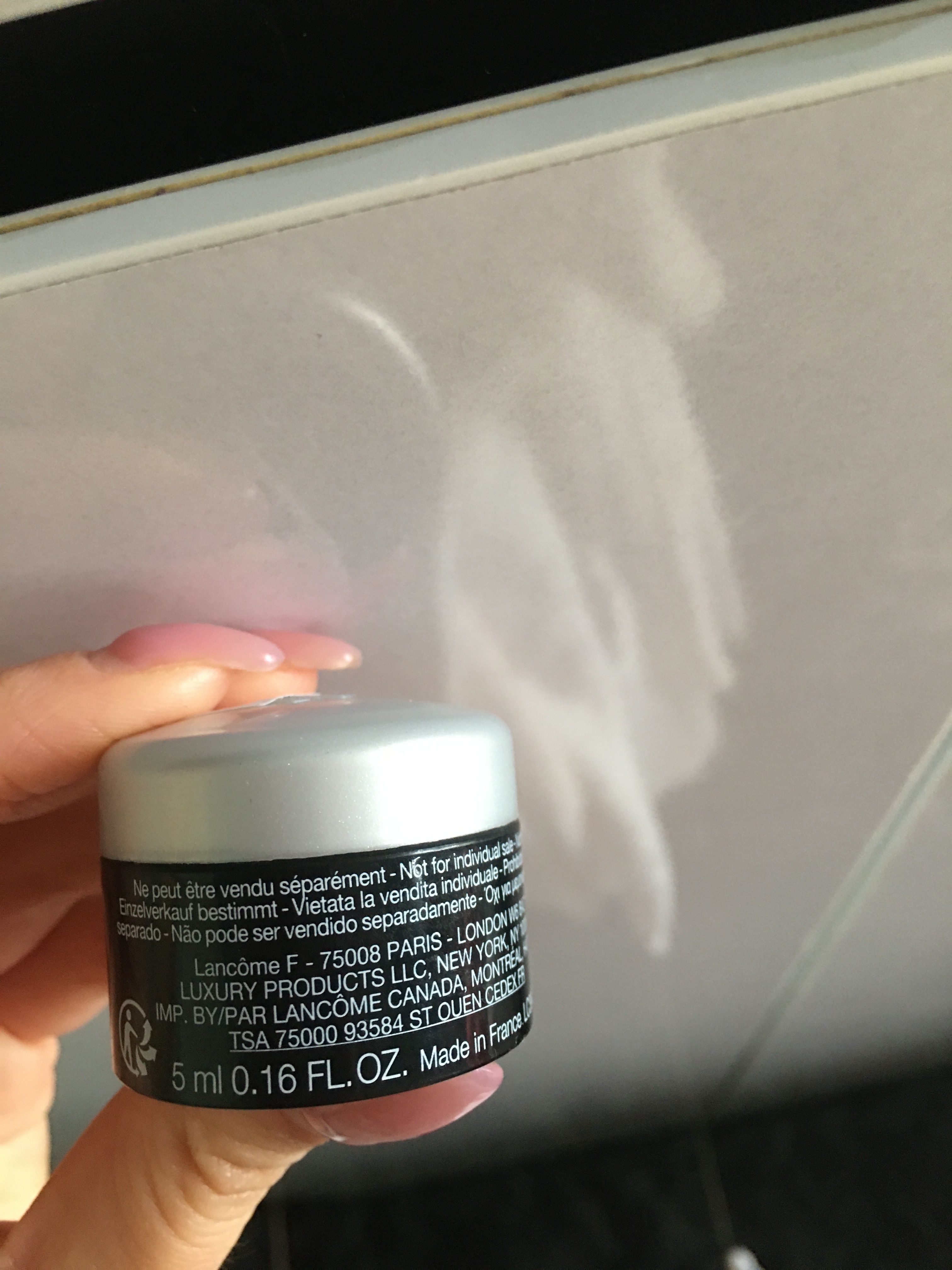 Lancome 升級版嫩肌活膚眼霜 真實評價/用後感 byyuy*************com 1 Lancome 升級版嫩肌活膚眼霜 真實評價/實測照片 byyuy*************com 1