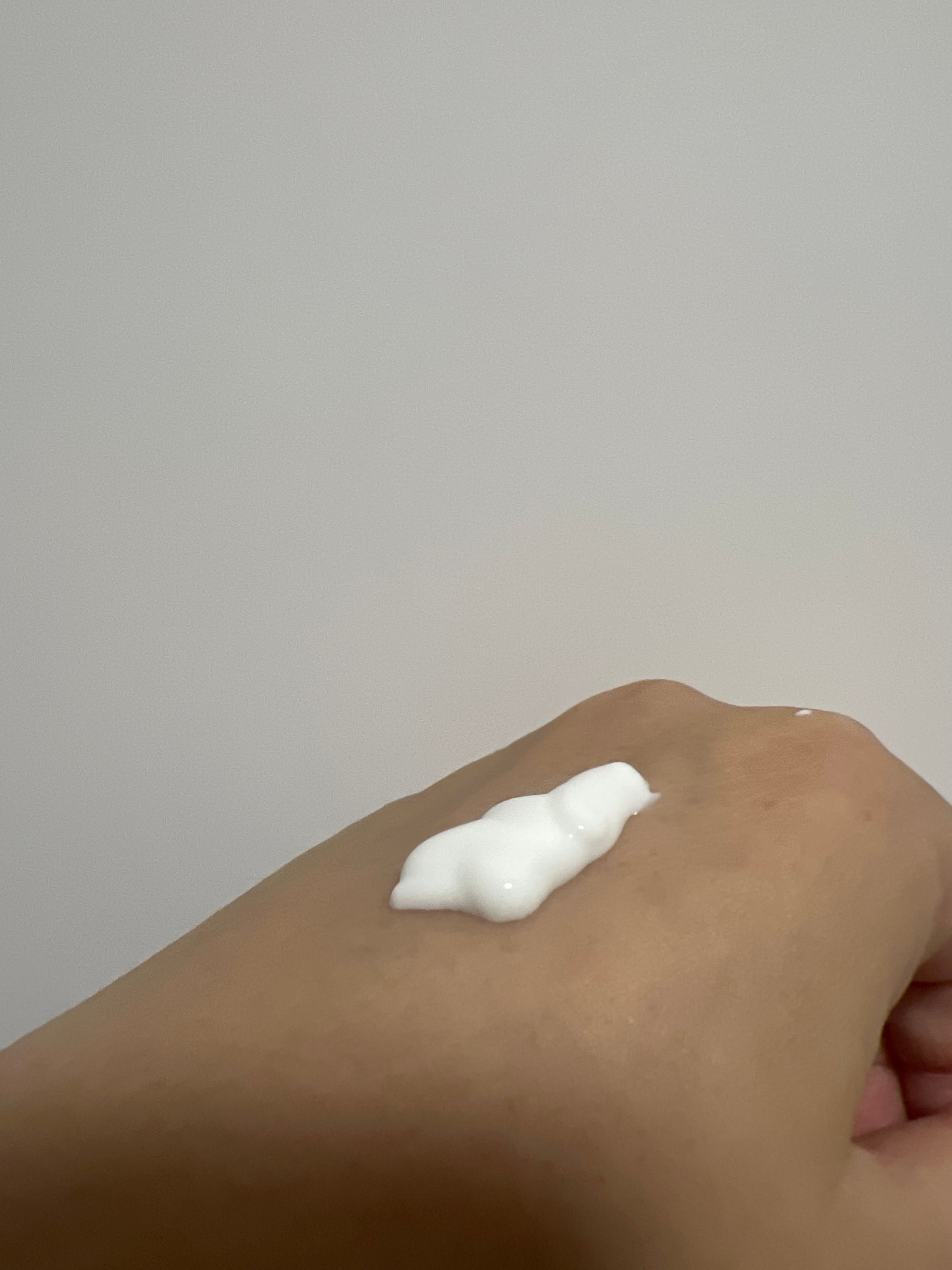 Skin1004 透明質酸積雪草水感防曬霜 真實評價/實測照片 bykwu*****************.hk 1