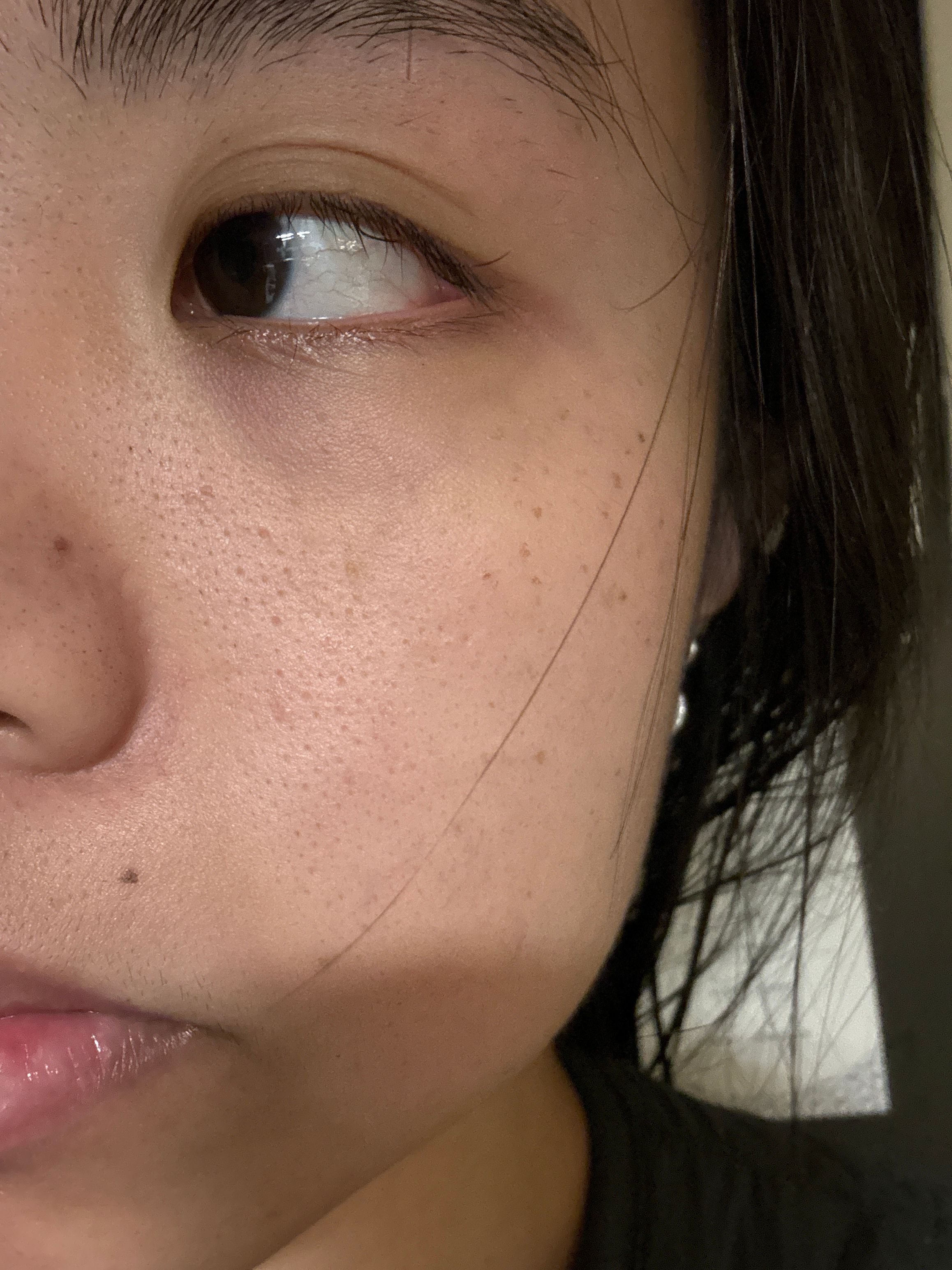 Avene 細胞激活緊緻精華 真實評價/用後感 byamy*************com 1 Avene 細胞激活緊緻精華 真實評價/實測照片 byamy*************com 1