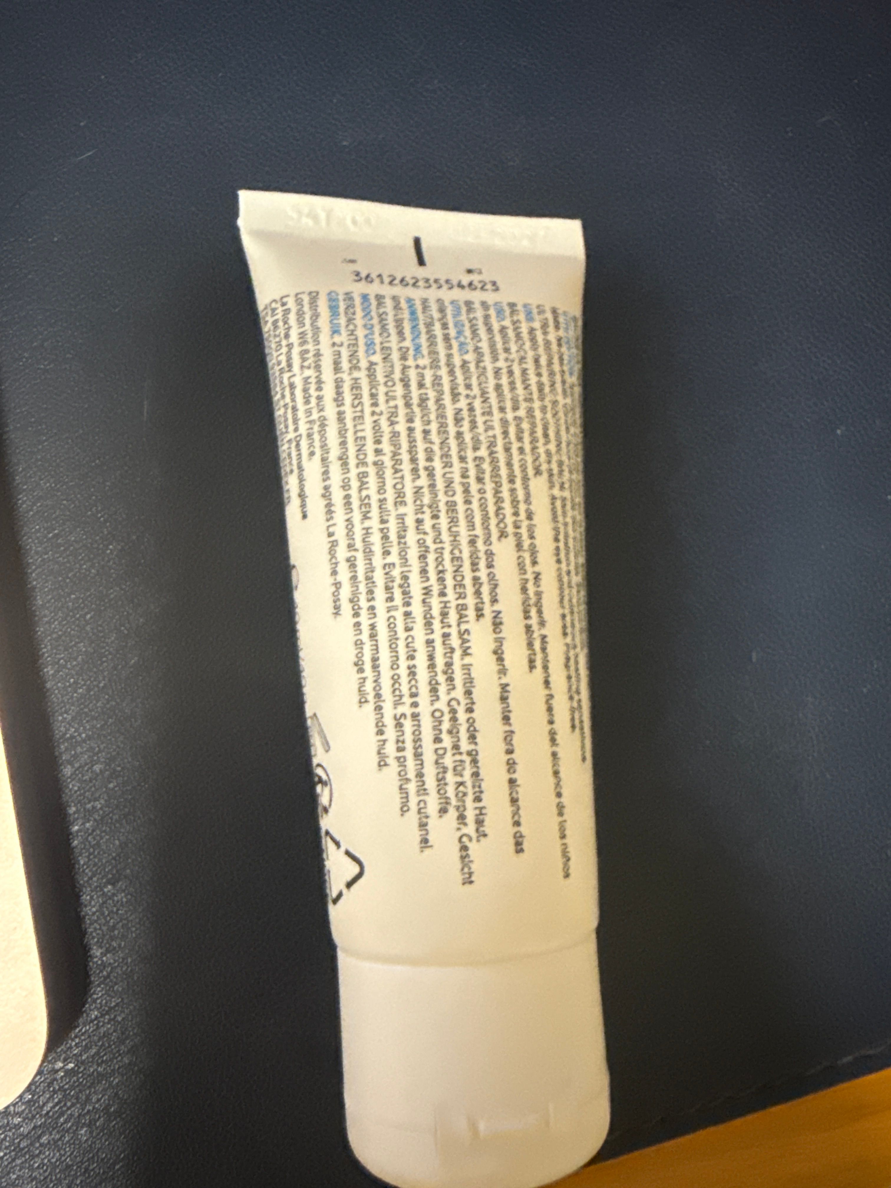 La Roche-Posay B5萬用修復霜 真實評價/用後感 byMu***ee 1 La Roche-Posay B5萬用修復霜 真實評價/實測照片 byMu***ee 1