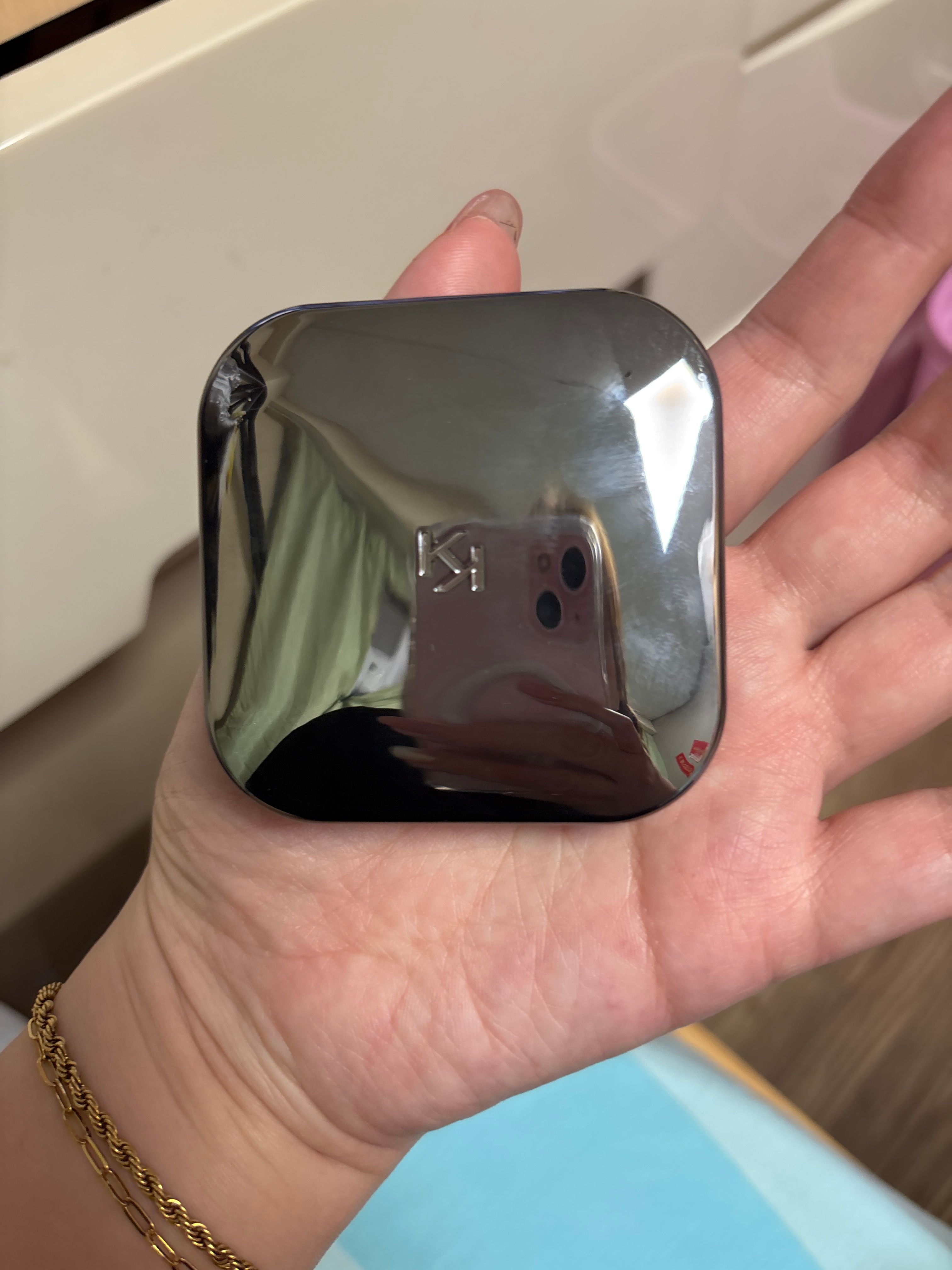 KIKO MILANO Skin Tone Powder Foundation 真實評價/用後感 bydeb******************com 1 KIKO MILANO Skin Tone Powder Foundation 真實評價/實測照片 bydeb******************com 1