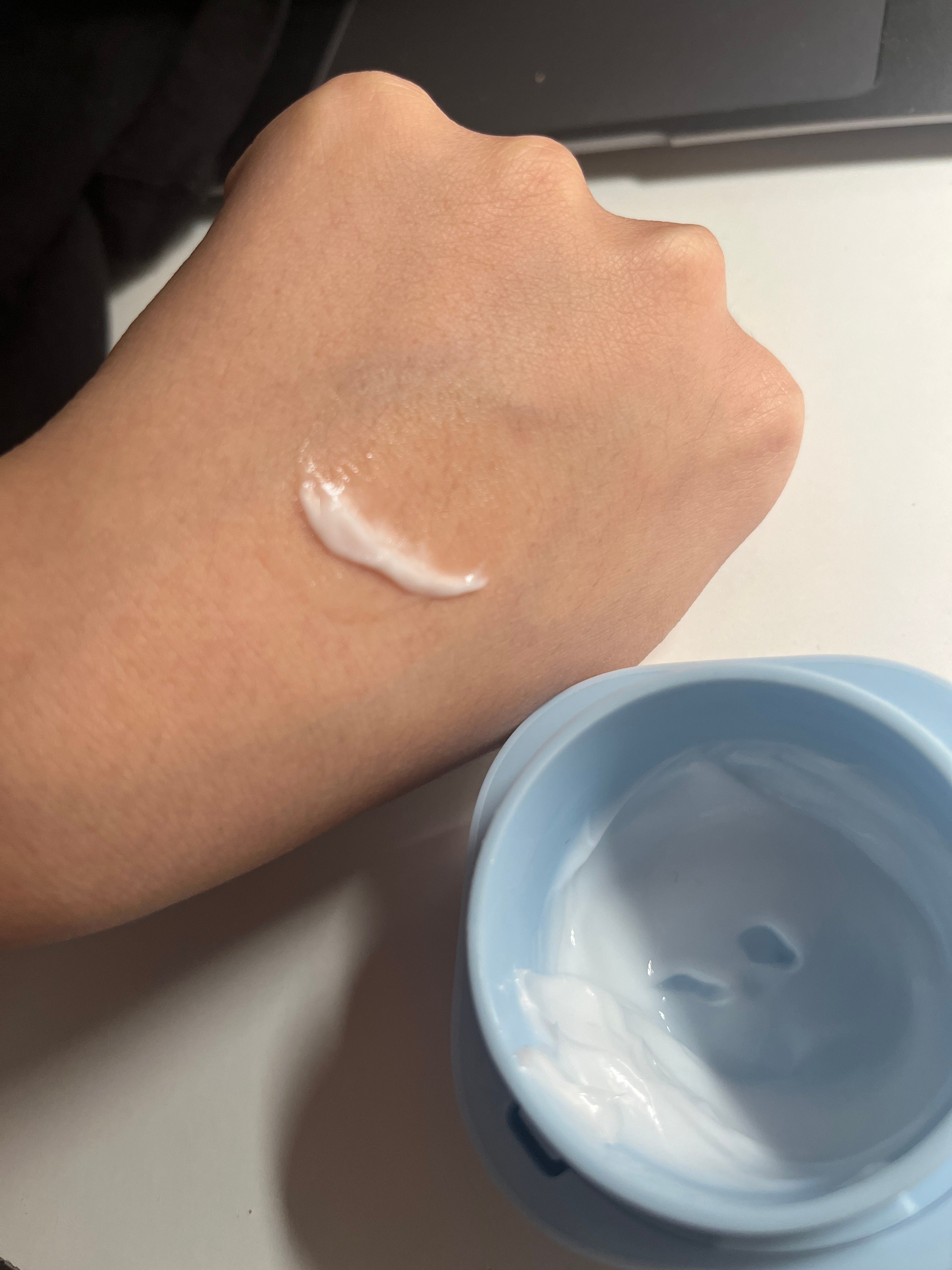 Laneige 水庫補濕微質酸補濕乳霜 真實評價/實測照片 bywo***aa 1