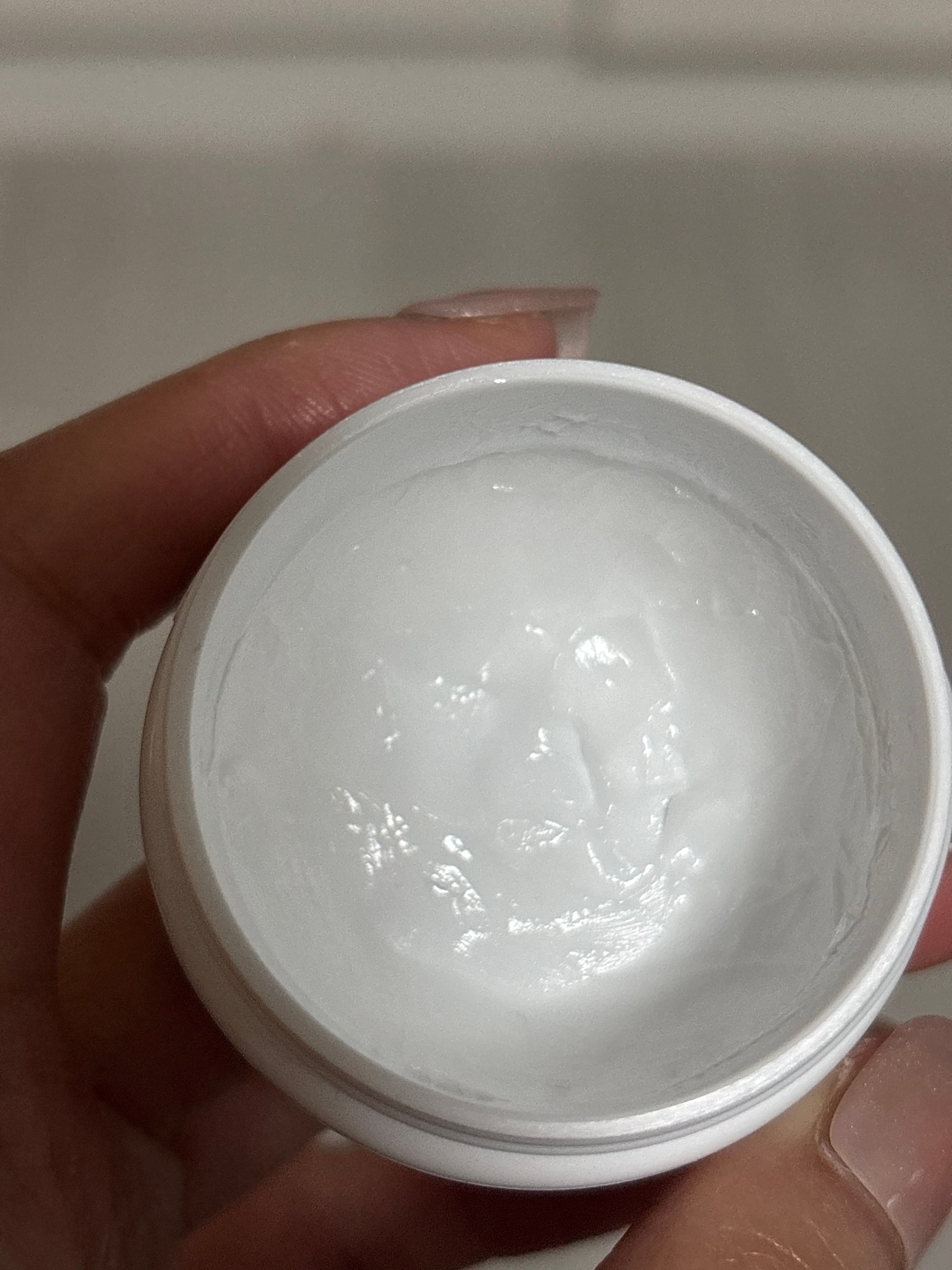 Vaseline 凡士林 特潤修護精華雪融霜 真實評價/實測照片 bytas**************com 1