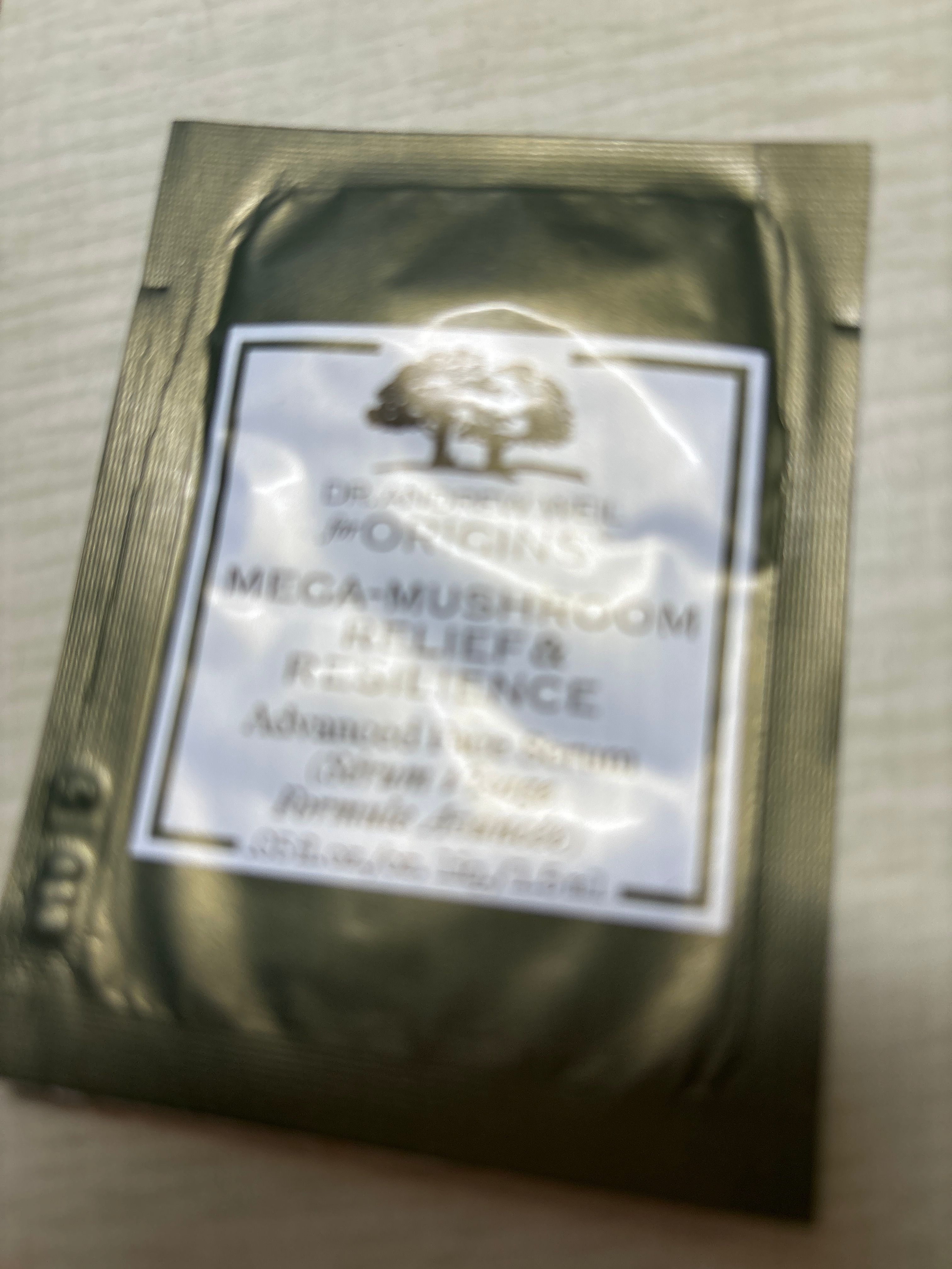 Origins 靈芝菇菌抗逆健膚精華 真實評價/用後感 byman****************com 1 Origins 靈芝菇菌抗逆健膚精華 真實評價/實測照片 byman****************com 1