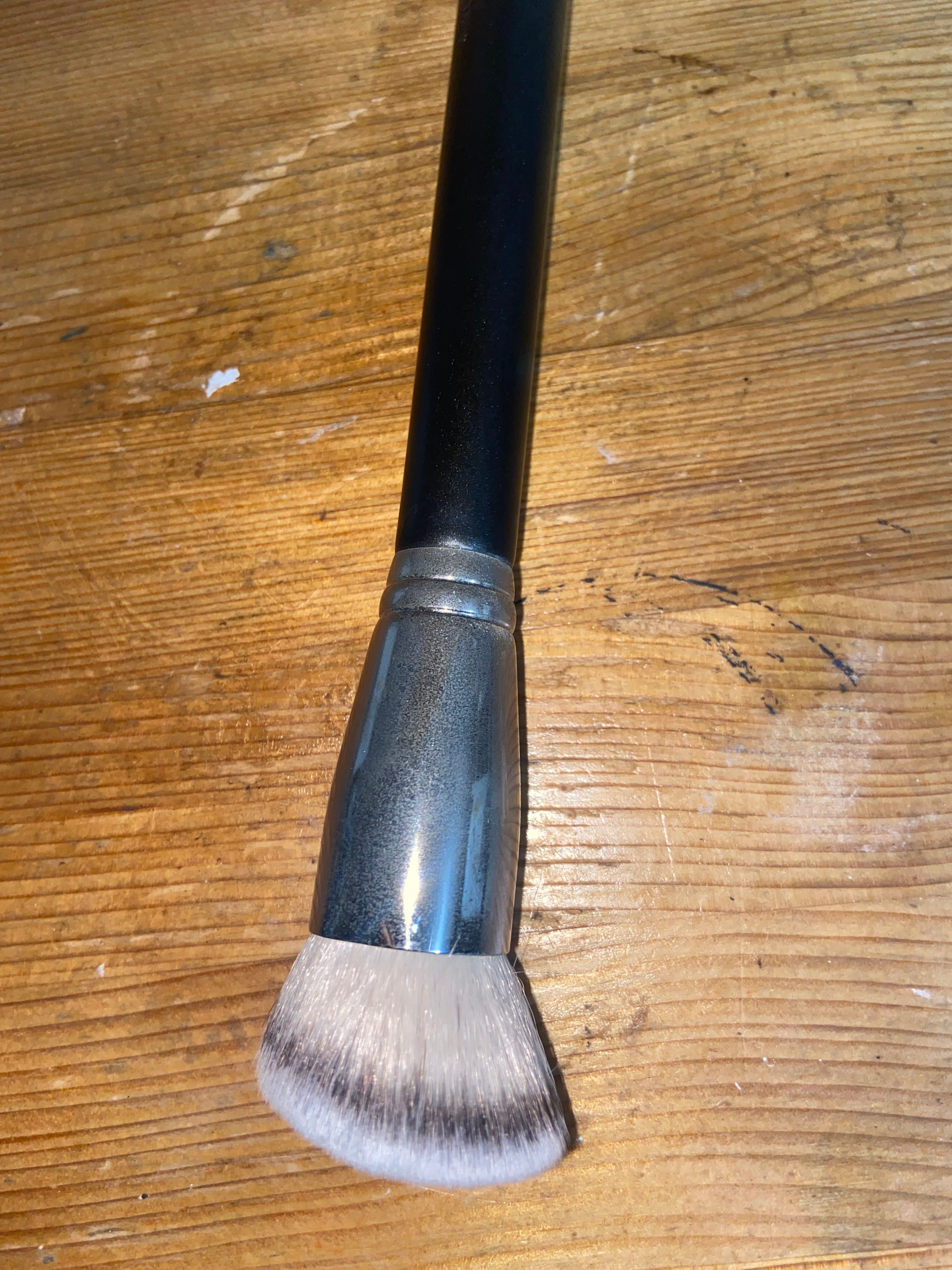 MAC Cosmetics 170圓頭斜角粉底掃 真實評價/實測照片 by* 2