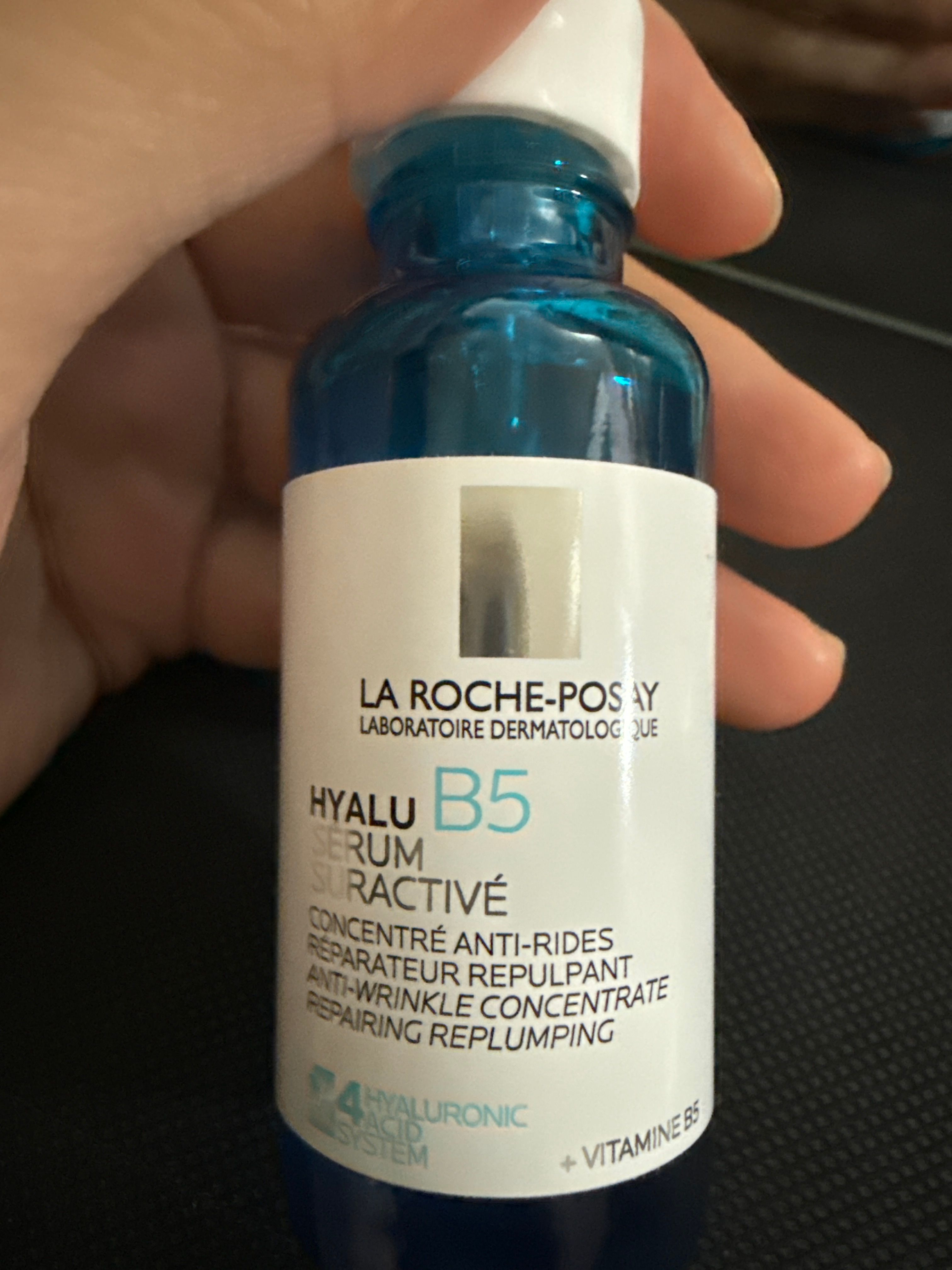 La Roche-Posay HYALU B5 抗皺緊緻精華 真實評價/用後感 byH***n 1 La Roche-Posay HYALU B5 抗皺緊緻精華 真實評價/實測照片 byH***n 1