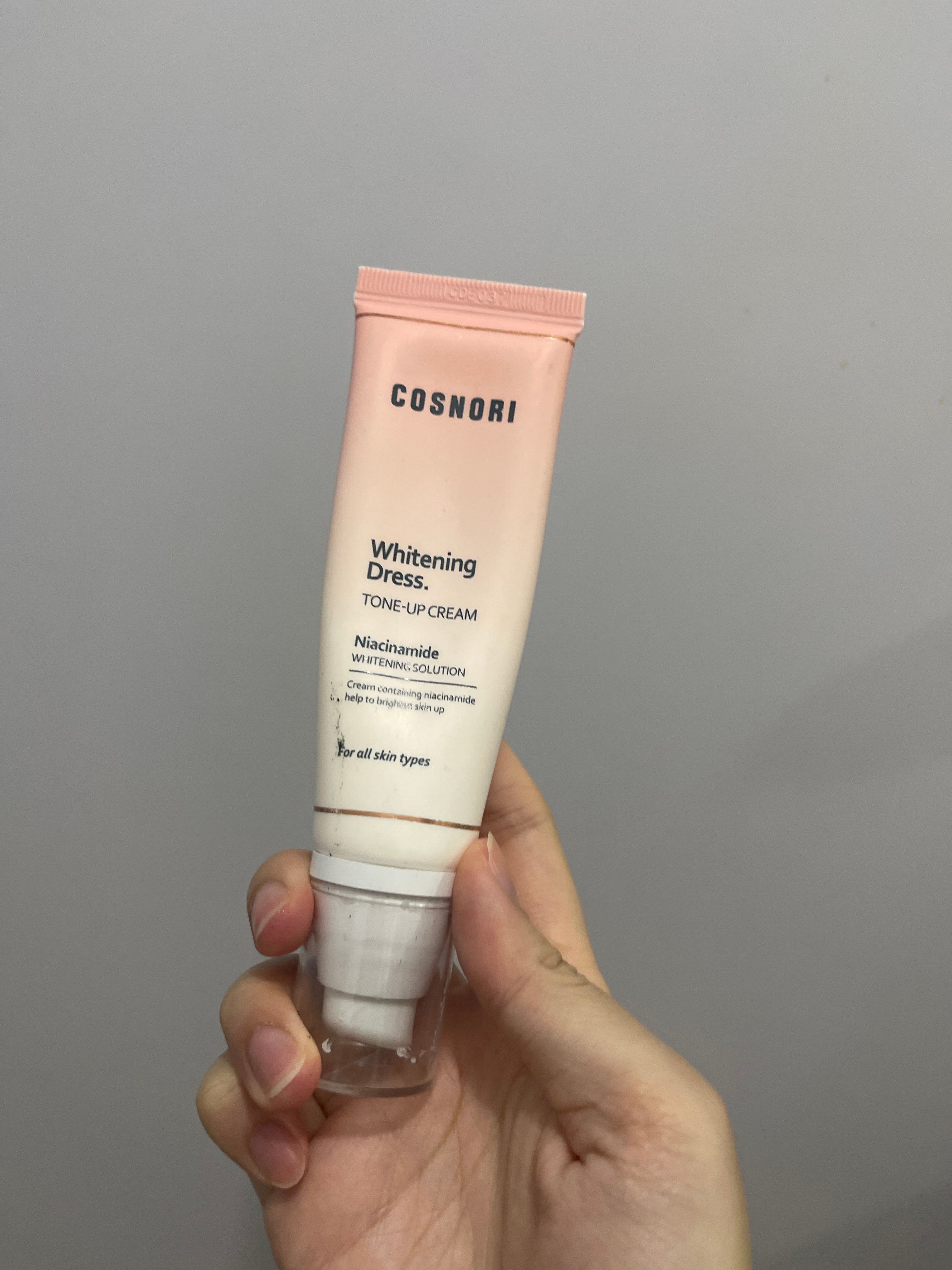 Cosnori 素顏霜櫻花淨白素顏霜 真實評價/實測照片 byFio****ong 2