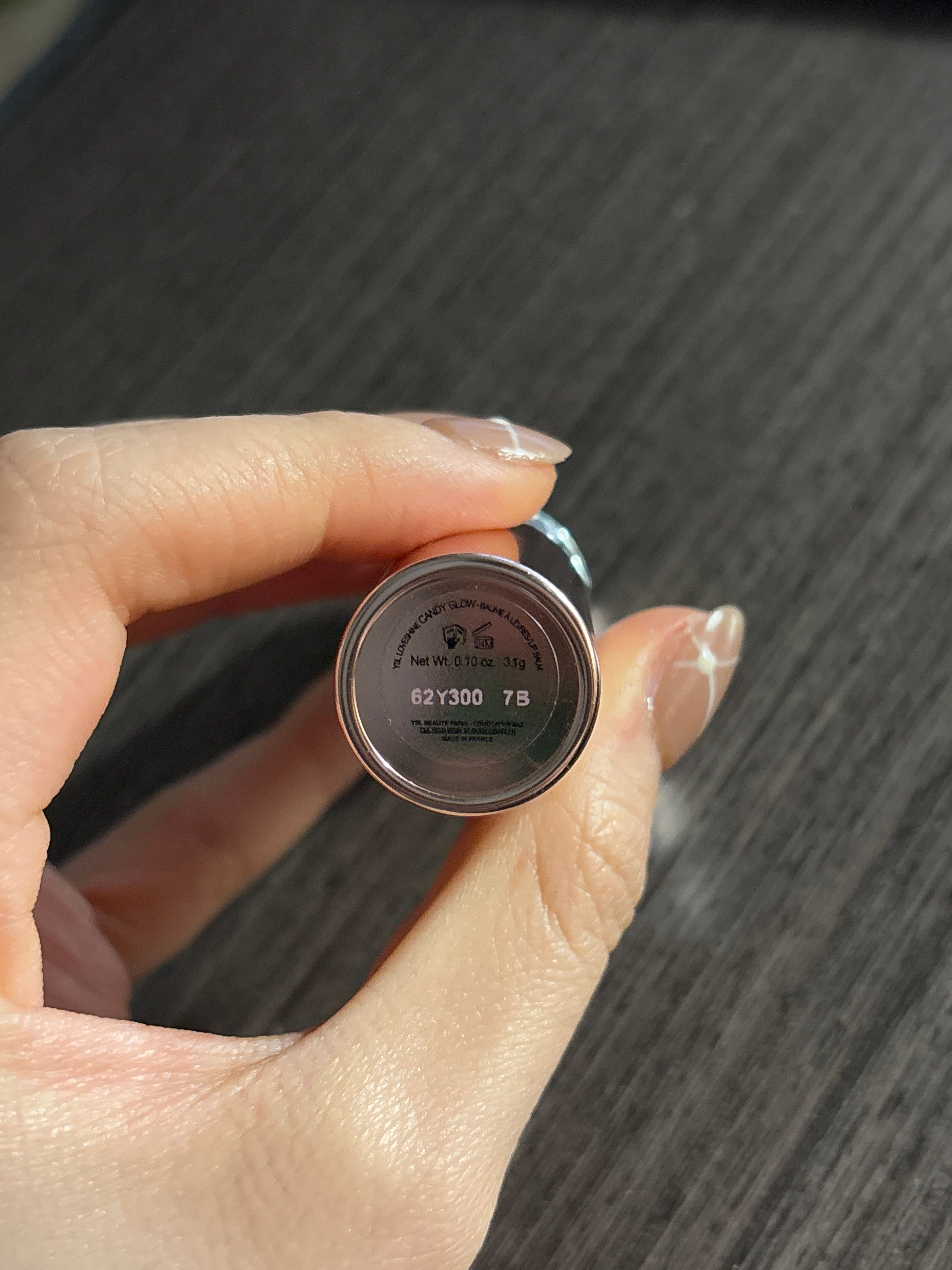 YSL 情迷亮彩潤唇膏 真實評價/用後感 byfan****************com 1 YSL 情迷亮彩潤唇膏 真實評價/實測照片 byfan****************com 1