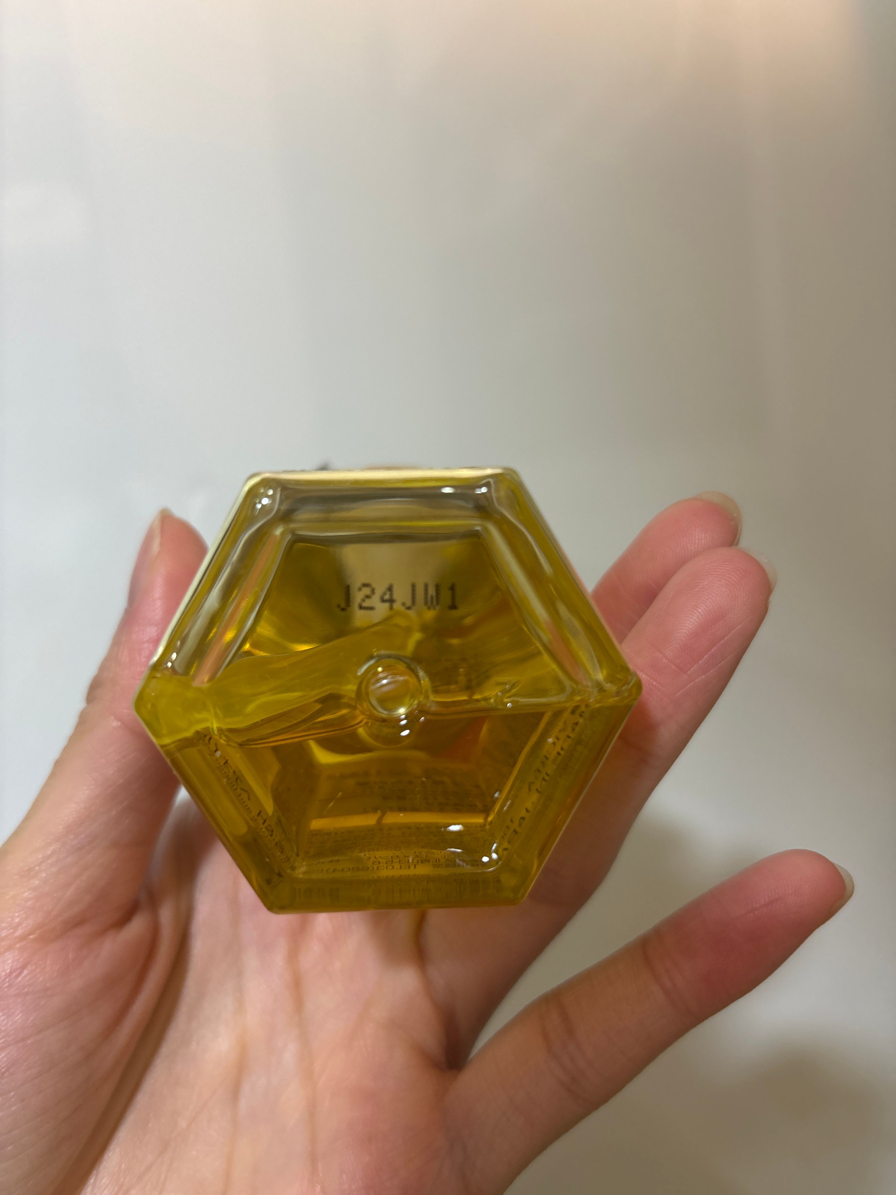 &honey 豐盈滋養免洗護髮精油 真實評價/實測照片 bytas**************com 2