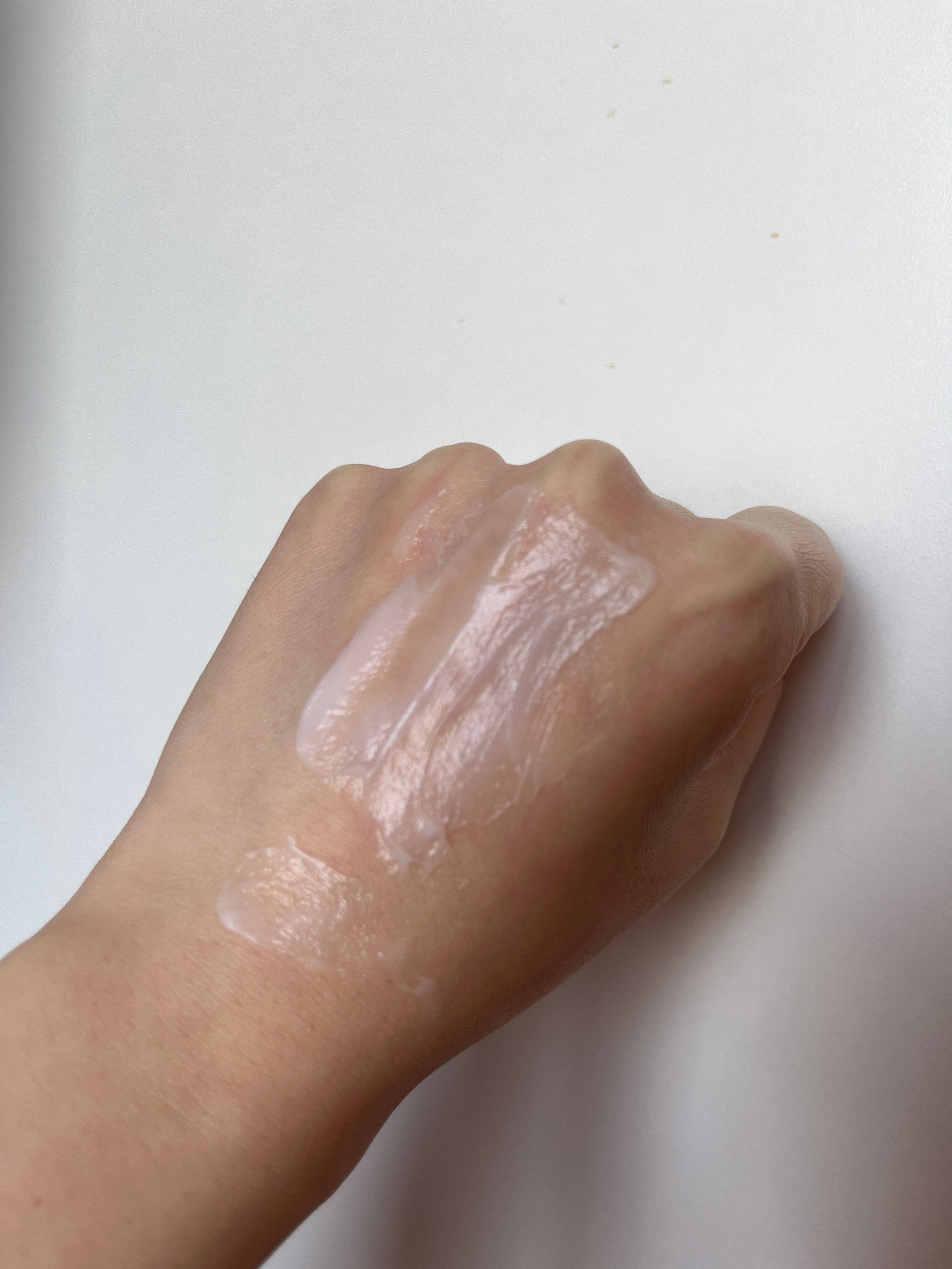 德國小甘菊 Herbacin 德國小甘菊經典配方護手霜 真實評價/用後感 by28**22 1 德國小甘菊 Herbacin 德國小甘菊經典配方護手霜 真實評價/實測照片 by28**22 1