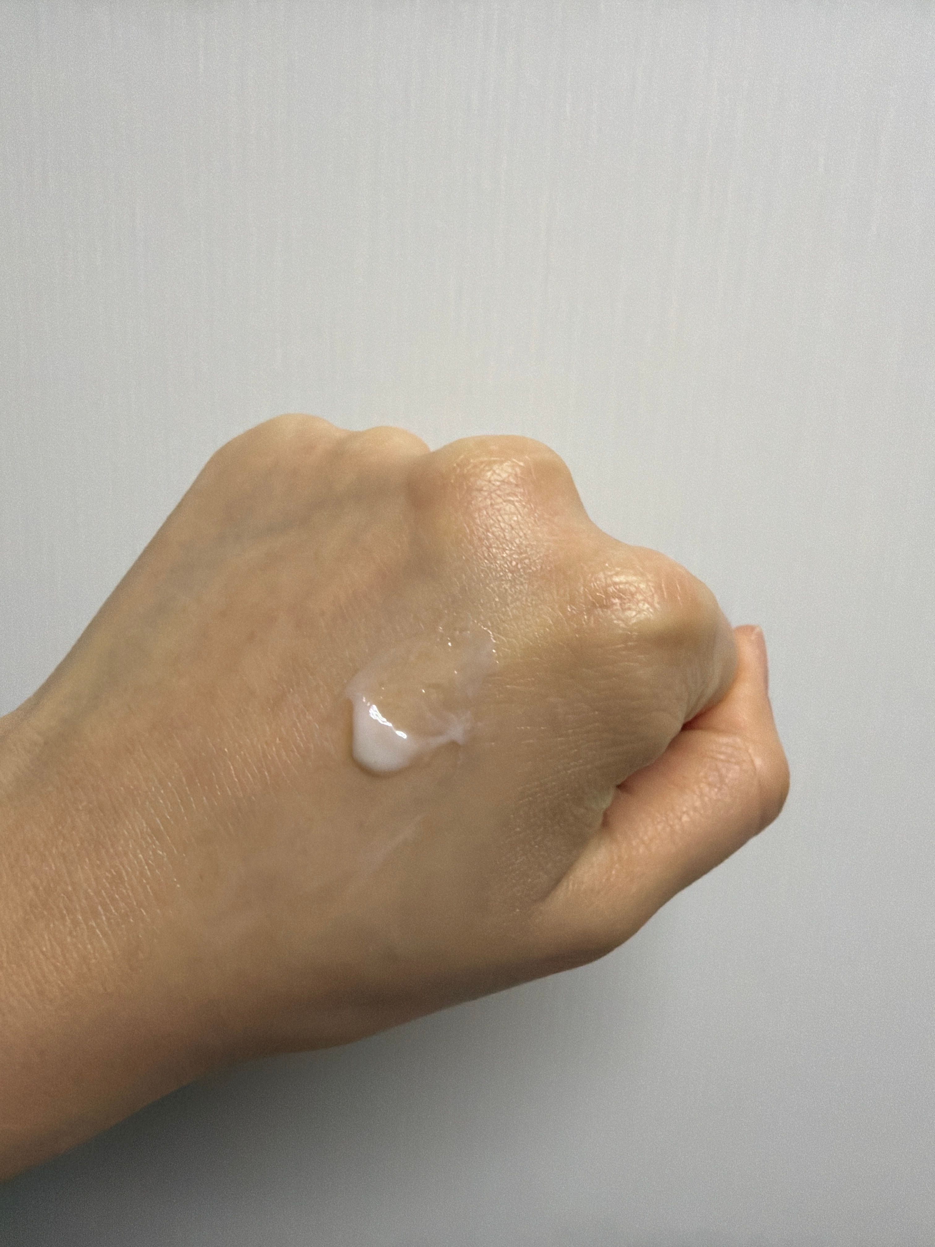 Biore 水凝長效保濕防曬乳 真實評價/用後感 bye.j*************com 1 Biore 水凝長效保濕防曬乳 真實評價/實測照片 bye.j*************com 1