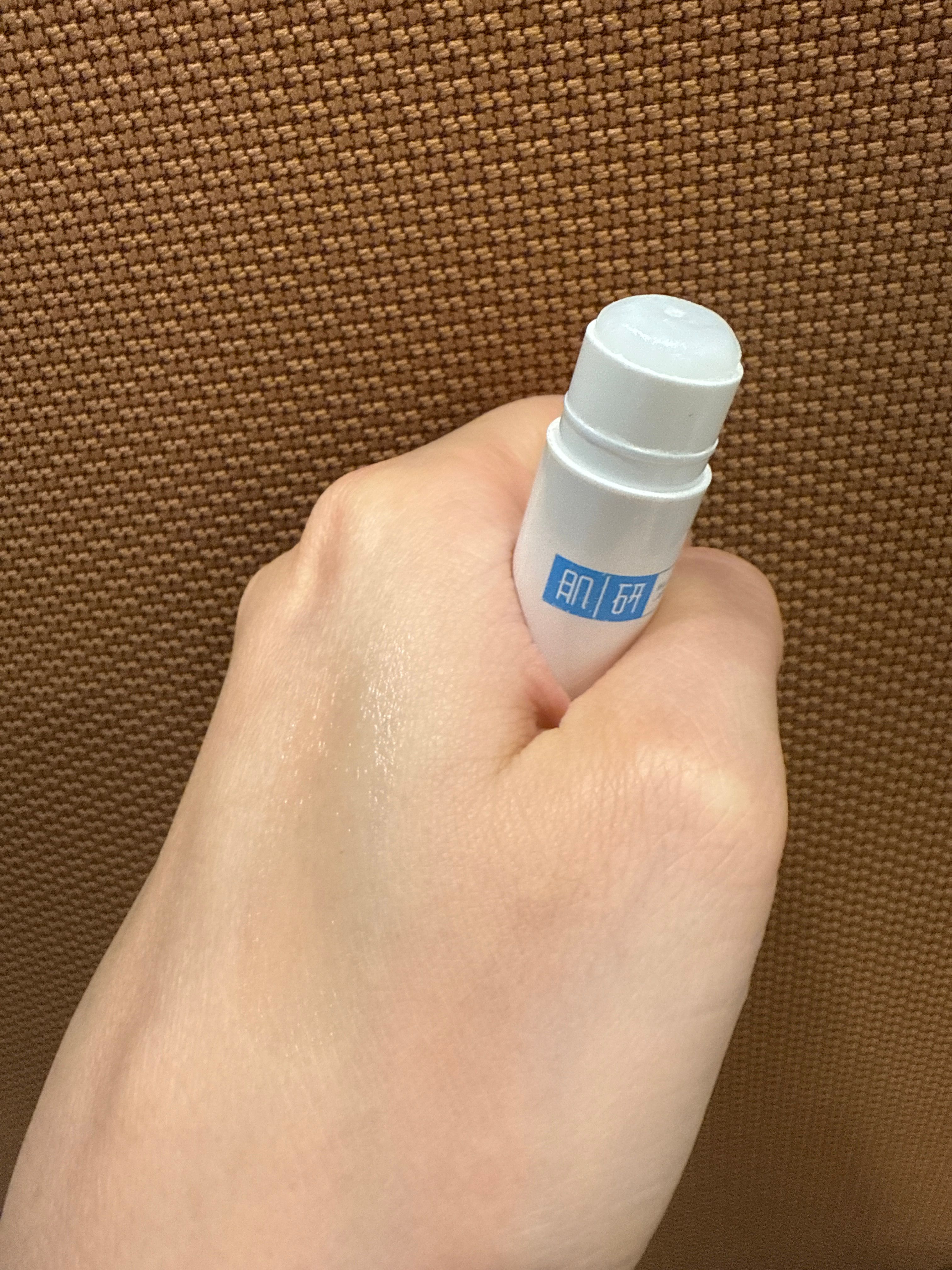 Hada Labo 肌研 極潤保濕護唇膏 真實評價/實測照片 bycan******************.hk 1