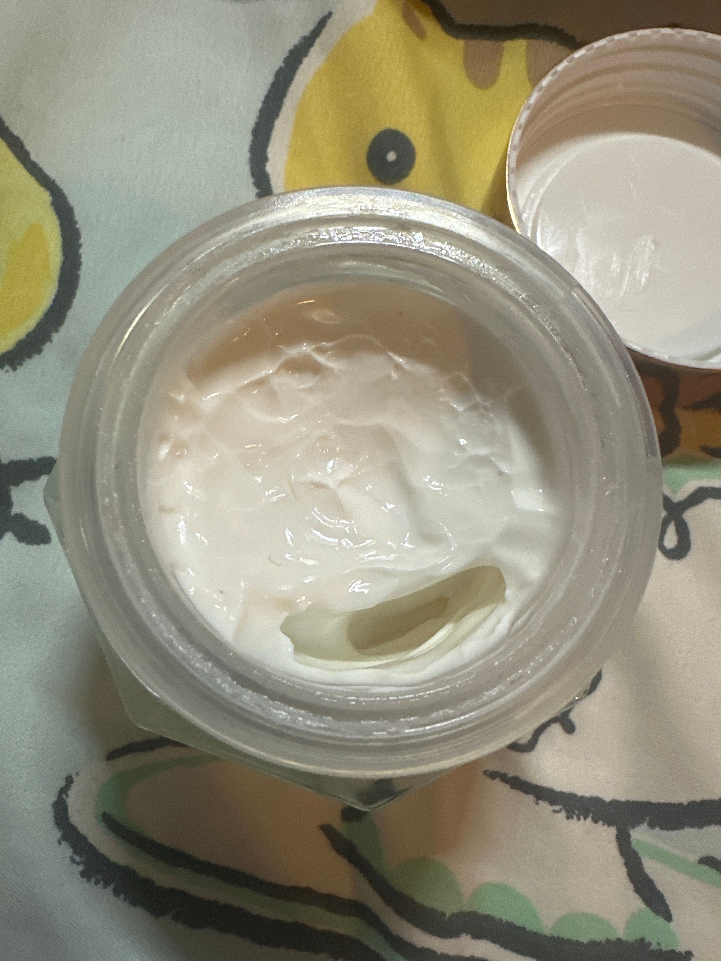 Charlotte Tilbury 魔法面霜 真實評價/實測照片 byHaz****ong 1