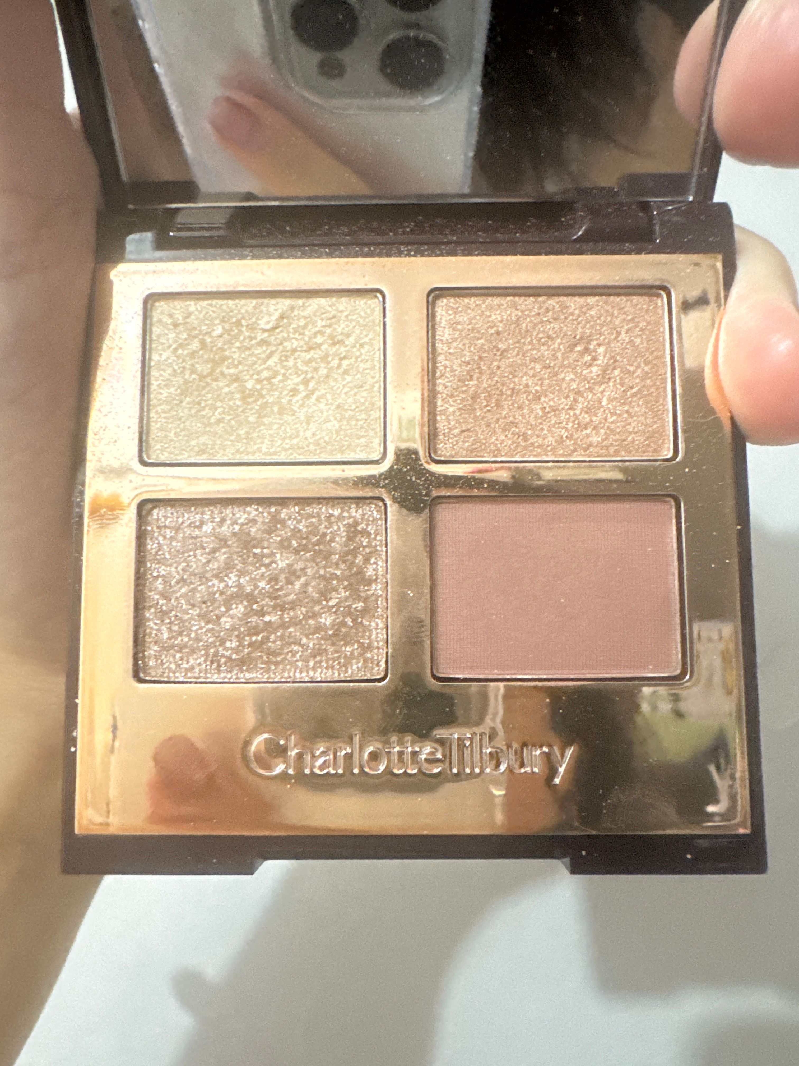 Charlotte Tilbury 四色奢彩眼影盤 Pillow Talk Luxury Palette 真實評價/實測照片 bytob*************com 1
