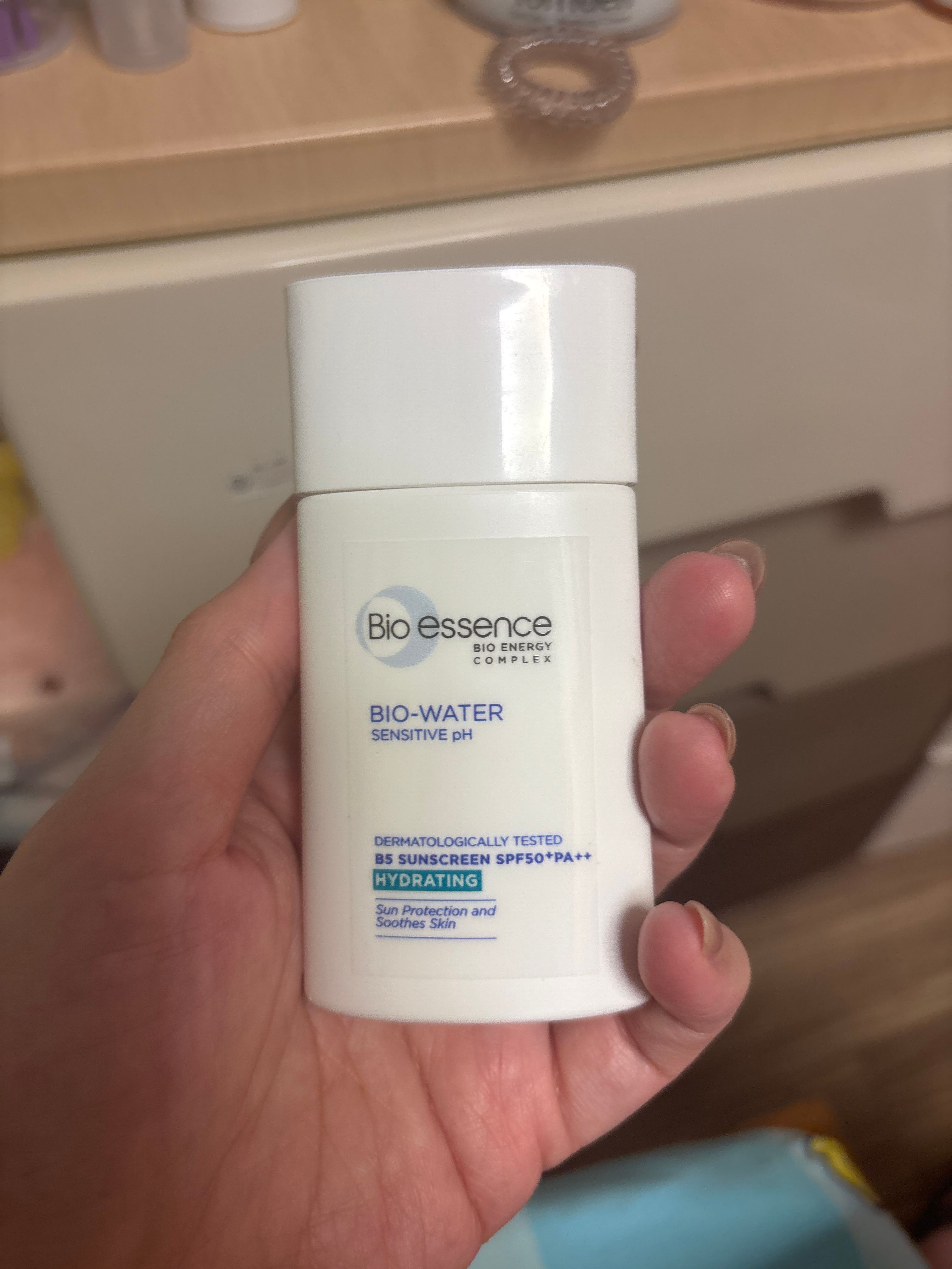 Bio-essence 水感舒緩B5防曬保濕霜 SPF50+ 真實評價/用後感 bydeb******************com 2 Bio-essence 水感舒緩B5防曬保濕霜 SPF50+ 真實評價/實測照片 bydeb******************com 2