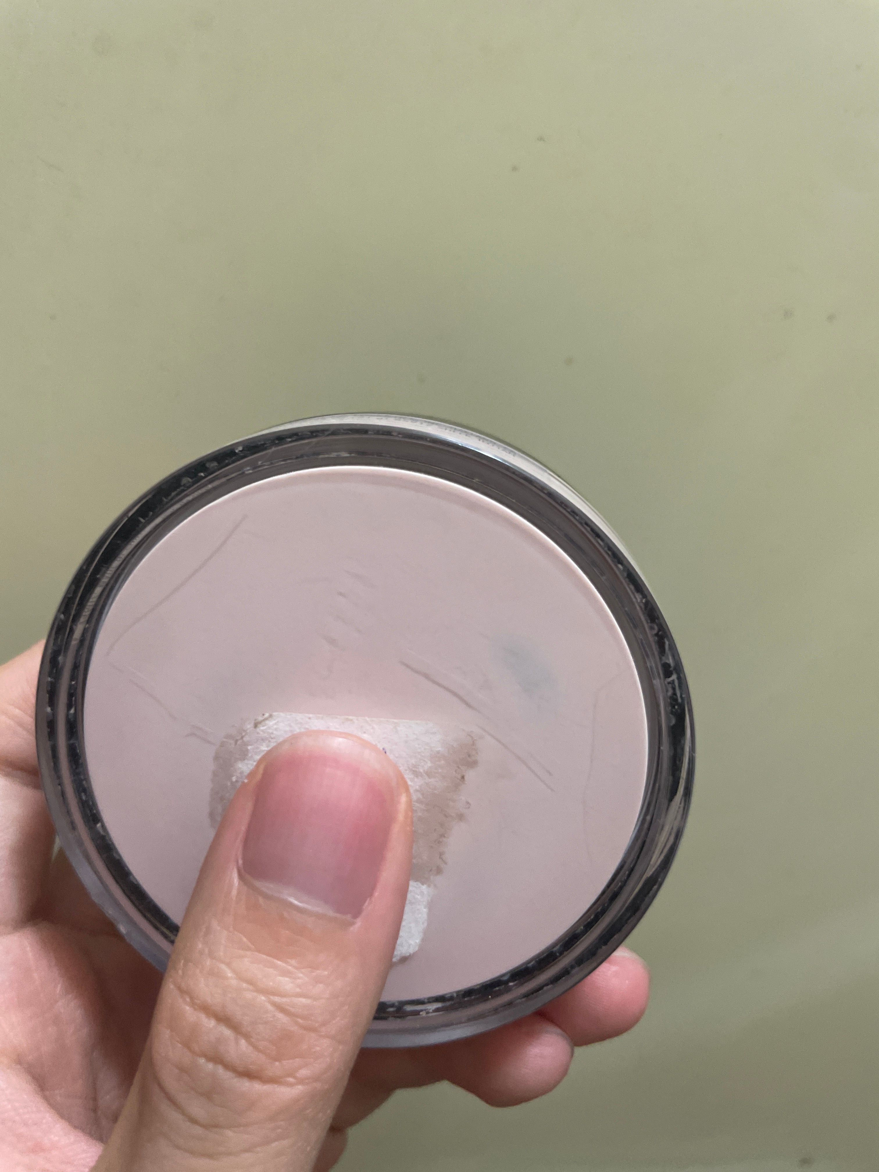 E.L.F 隱形毛孔絲滑妝前膏 真實評價/實測照片 byK***t 1