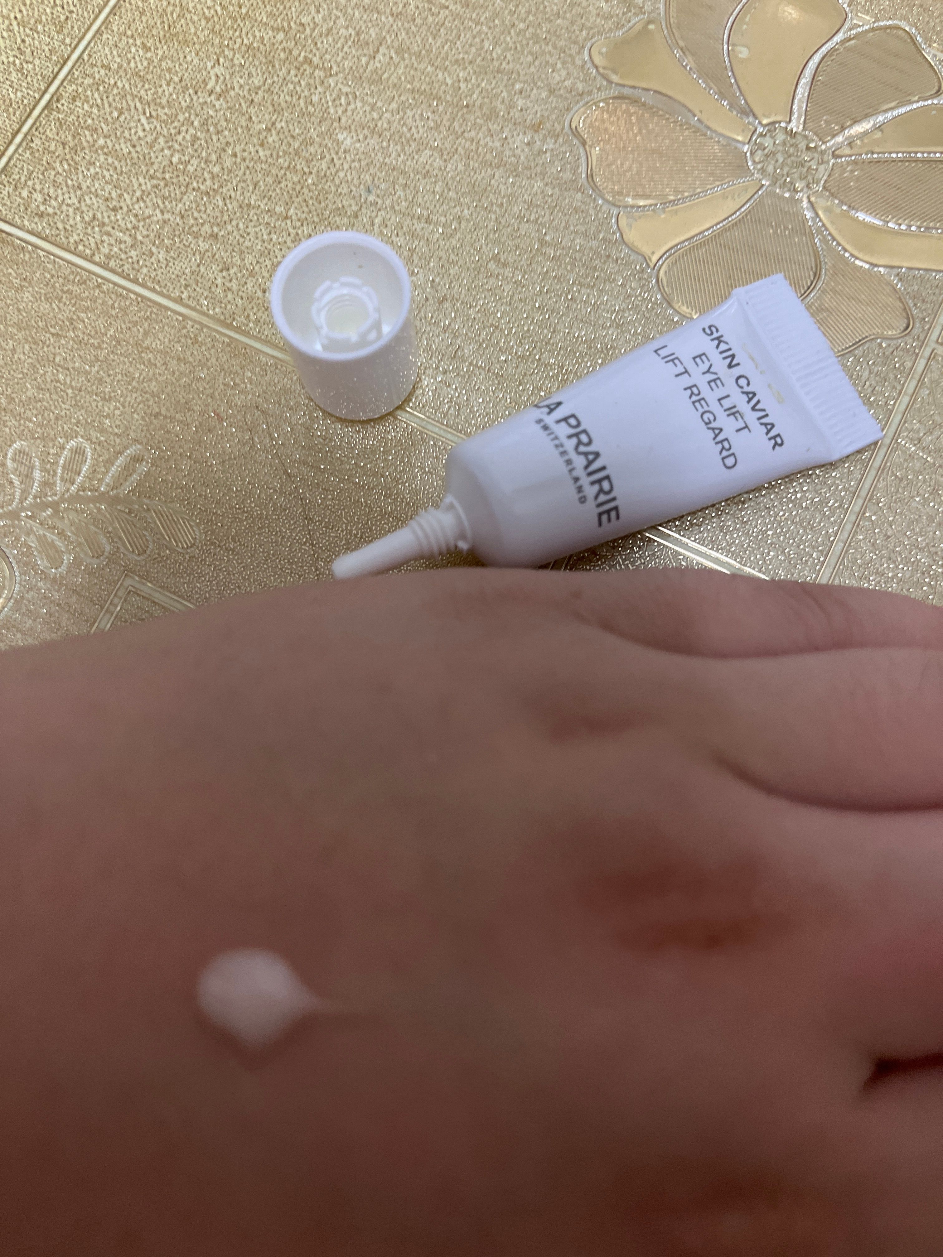 La Prairie 魚子精華瓊貴緊緻眼霜 真實評價/實測照片 byQIN****ING 1