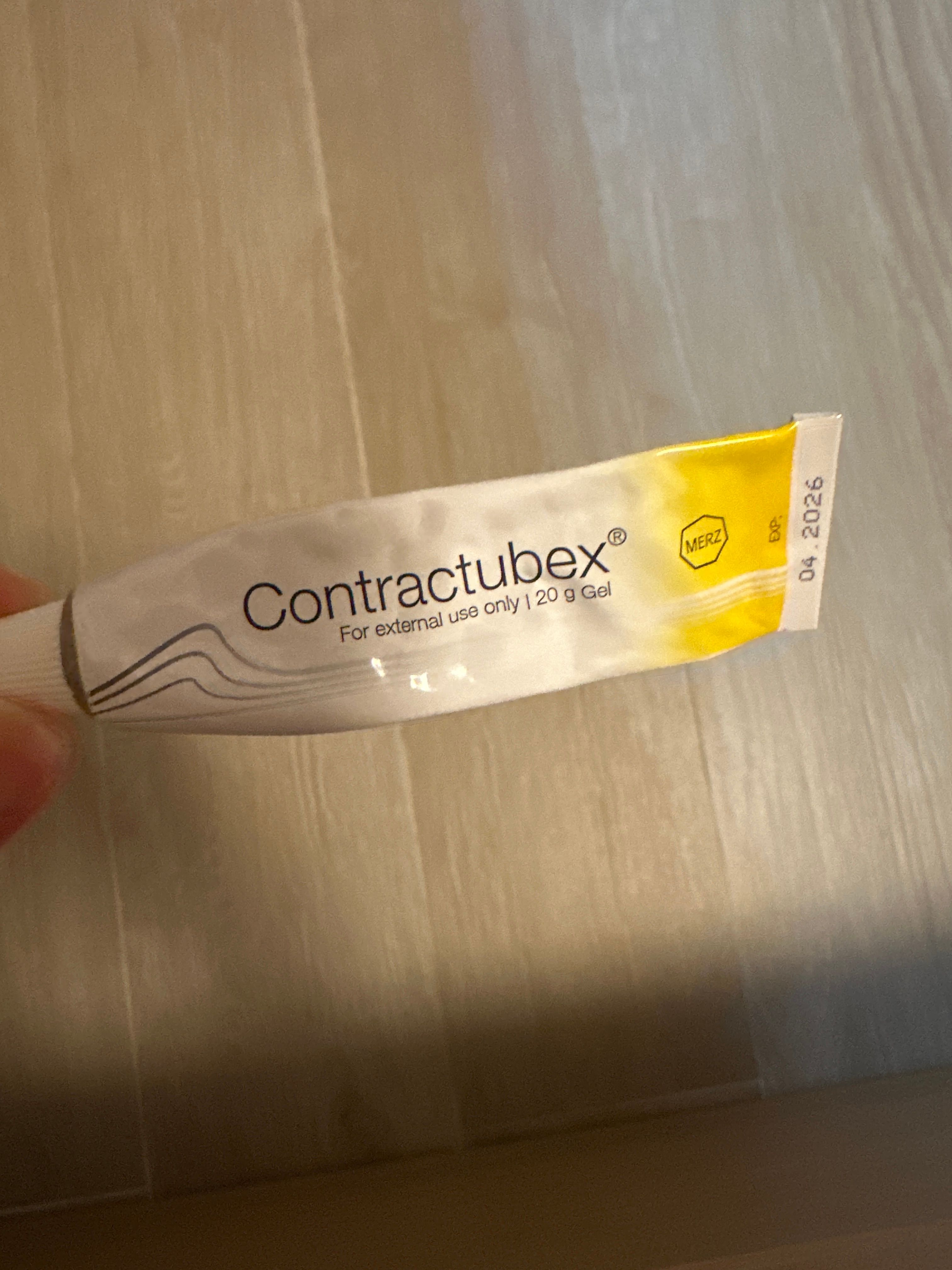 Contractubex 德國秀碧除疤膏 真實評價/實測照片 byjoa****************com 1