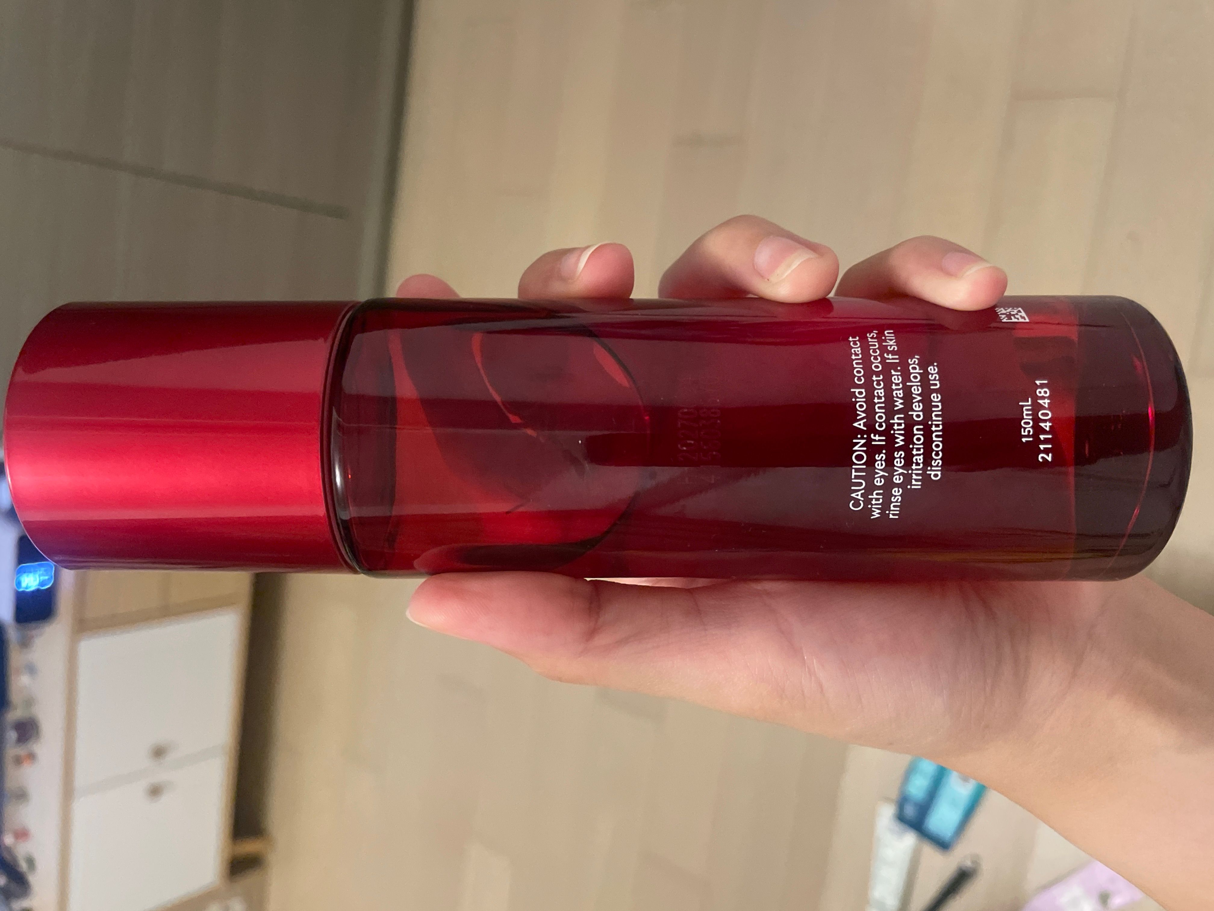 Olay 新生高效緊緻精華水 真實評價/實測照片 bycha**************com 1