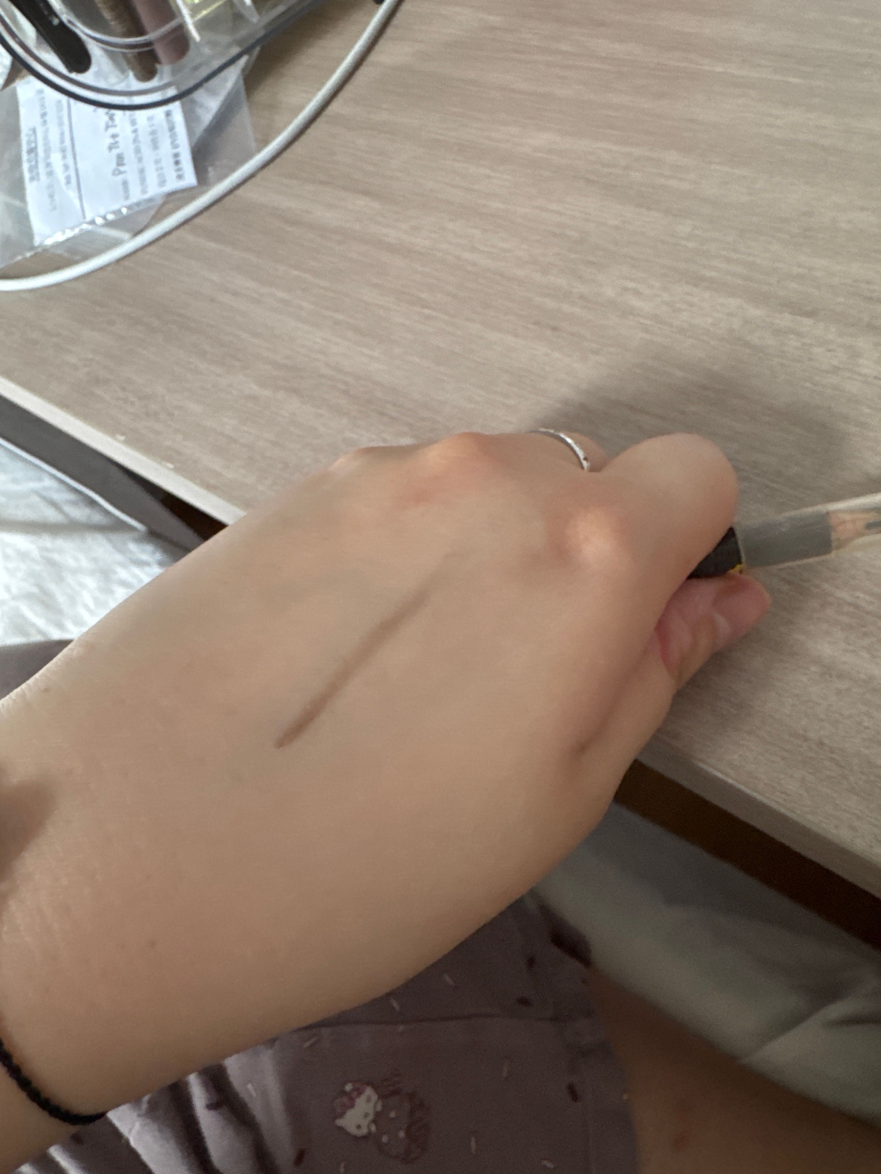 Shu Uemura 武士刀眉筆 真實評價/用後感 byTsz************oon 1 Shu Uemura 武士刀眉筆 真實評價/實測照片 byTsz************oon 1