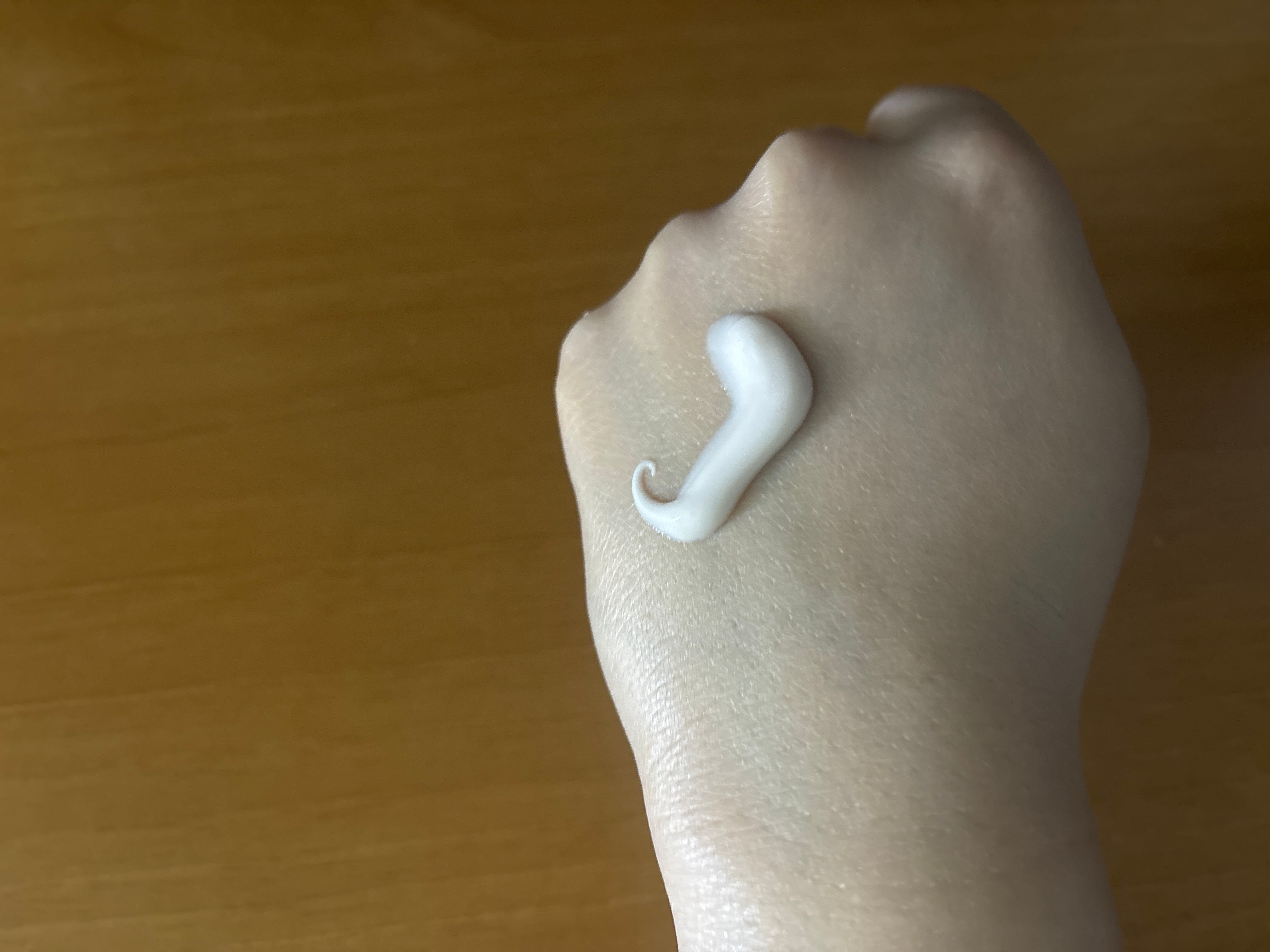 L'Occitane 櫻花閃亮潤膚露 真實評價/實測照片 byL* 1