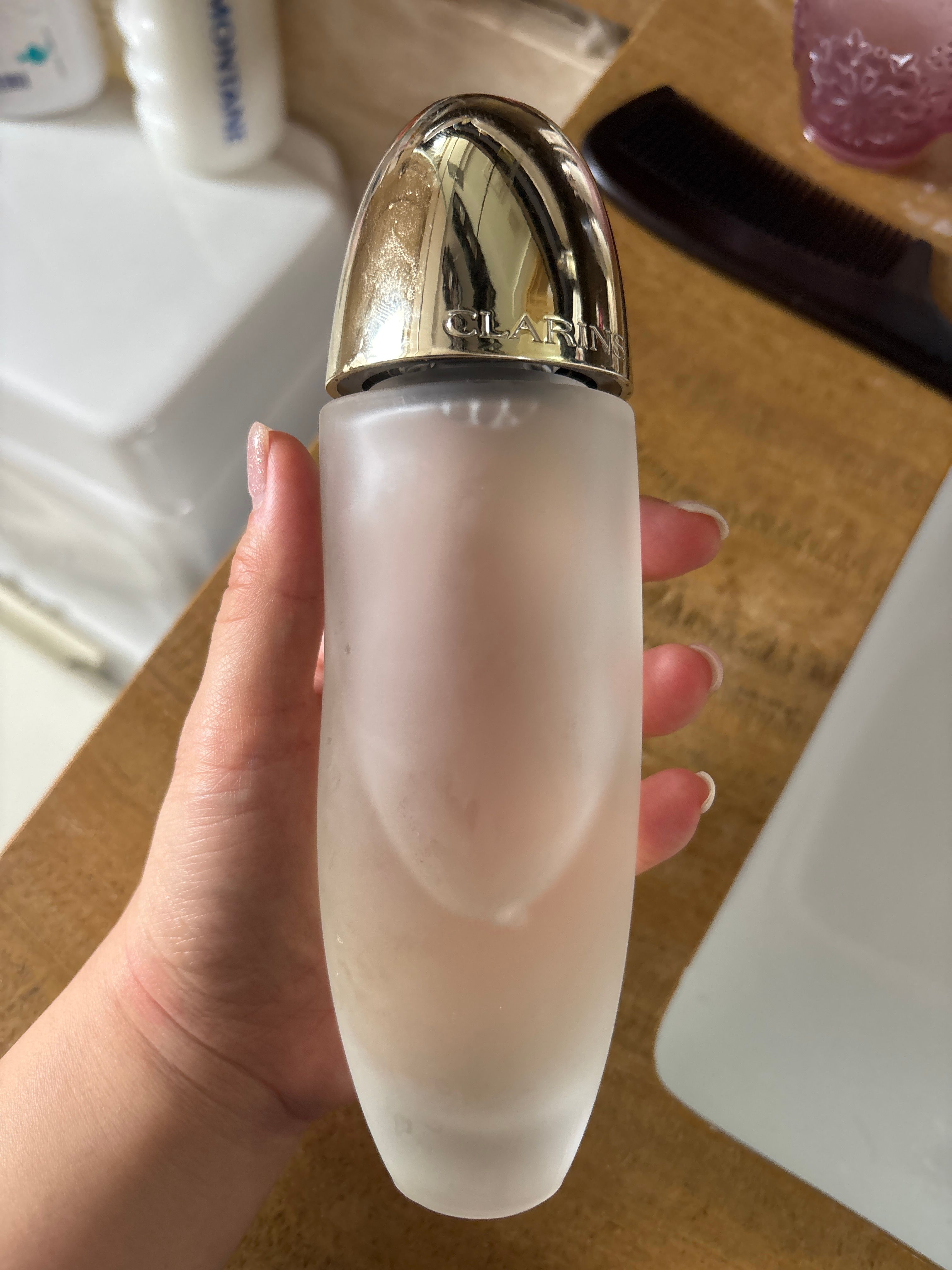CLARINS Precious 至臻凝時精華水 LA LOTION 真實評價/用後感 byHeb***ong 2 CLARINS Precious 至臻凝時精華水 LA LOTION 真實評價/實測照片 byHeb***ong 2
