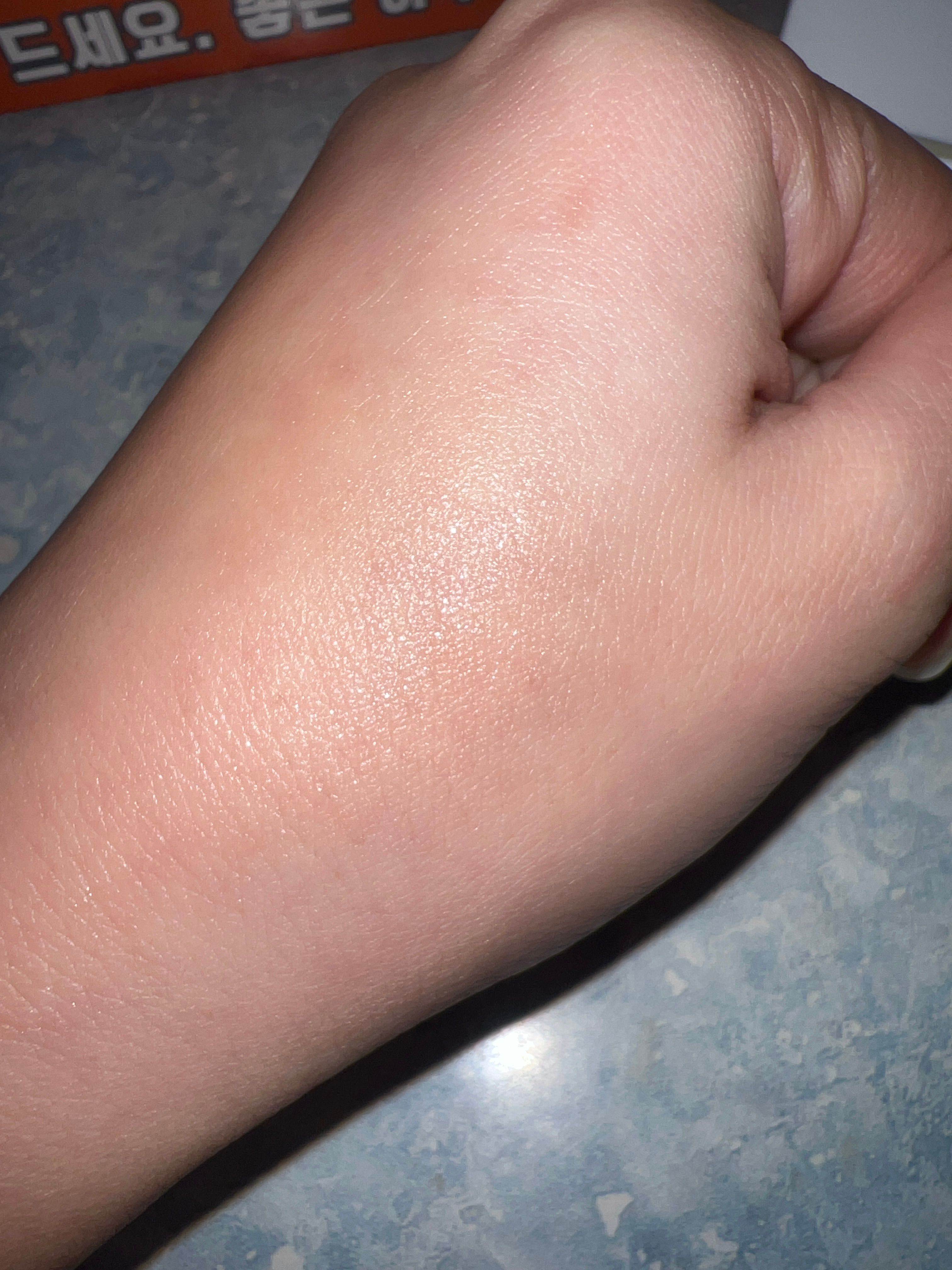 Laneige 15.2%維C抗氧淨白淡斑精華 真實評價/用後感 bysuz*****************com 1 Laneige 15.2%維C抗氧淨白淡斑精華 真實評價/實測照片 bysuz*****************com 1