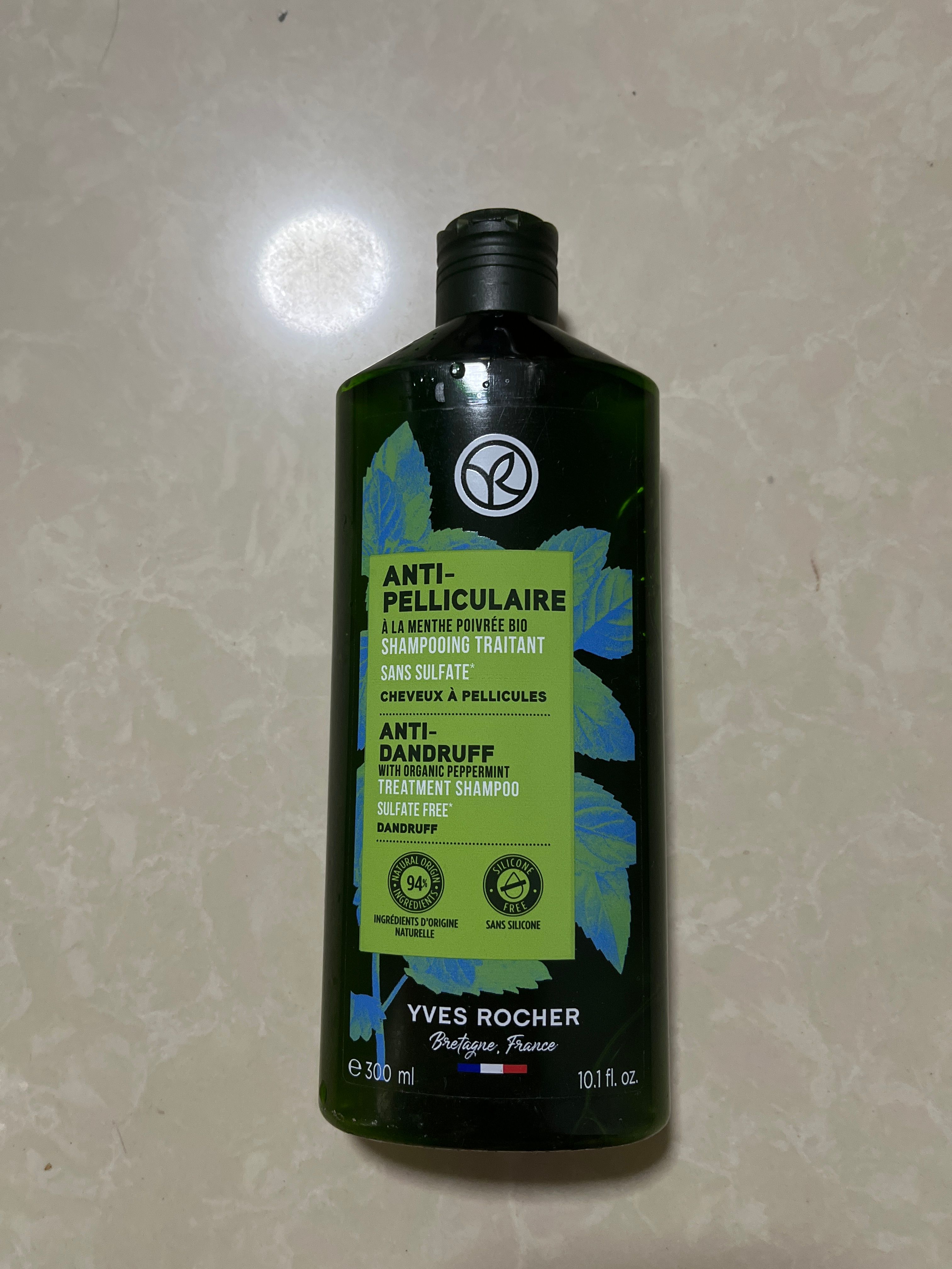 YVES ROCHER 薄荷紅石榴抗屑洗髮露 真實評價/實測照片 byKi****an 1