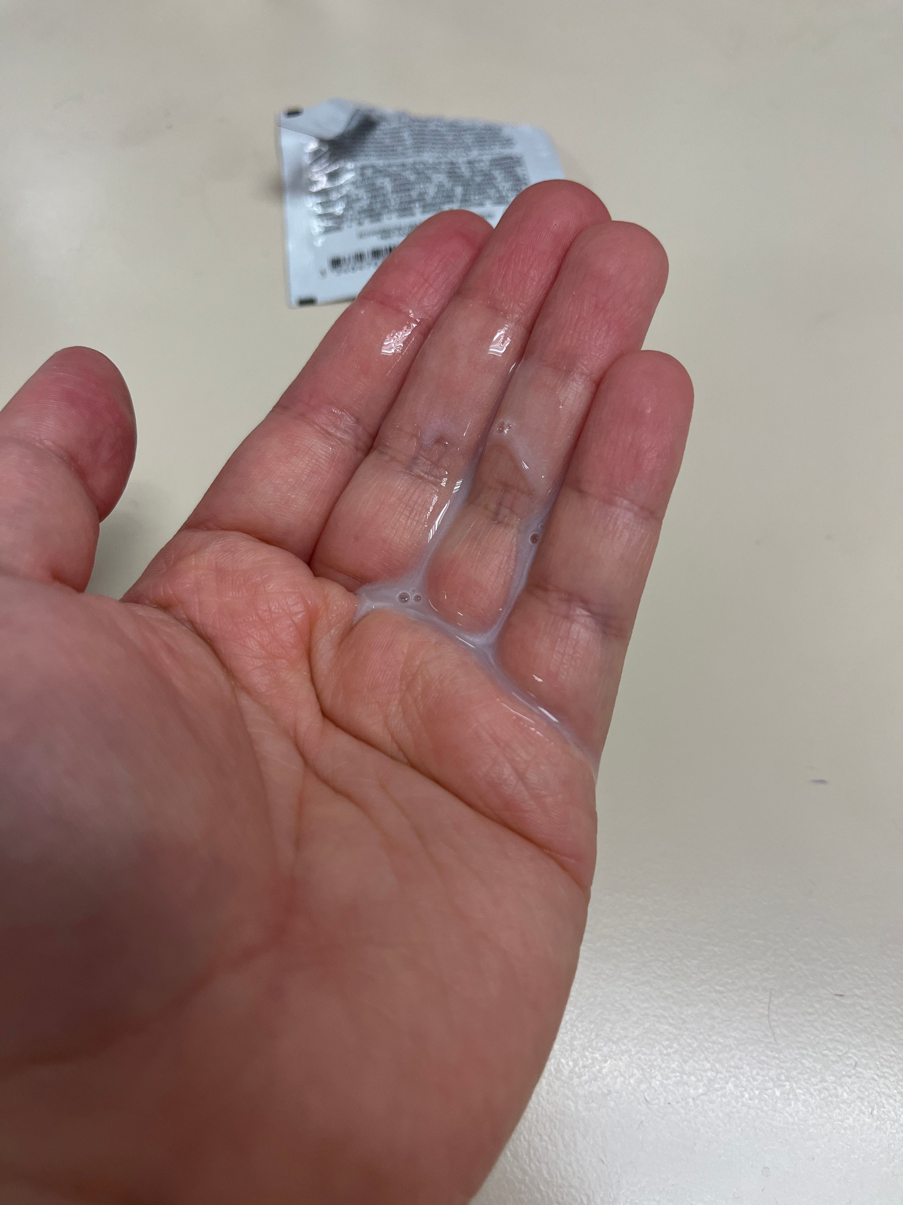 Guerlain 殿級蜂皇再生修護雙效眼精華 Abeille Royale Eye R Serum 真實評價/實測照片 byQIN****ING 1