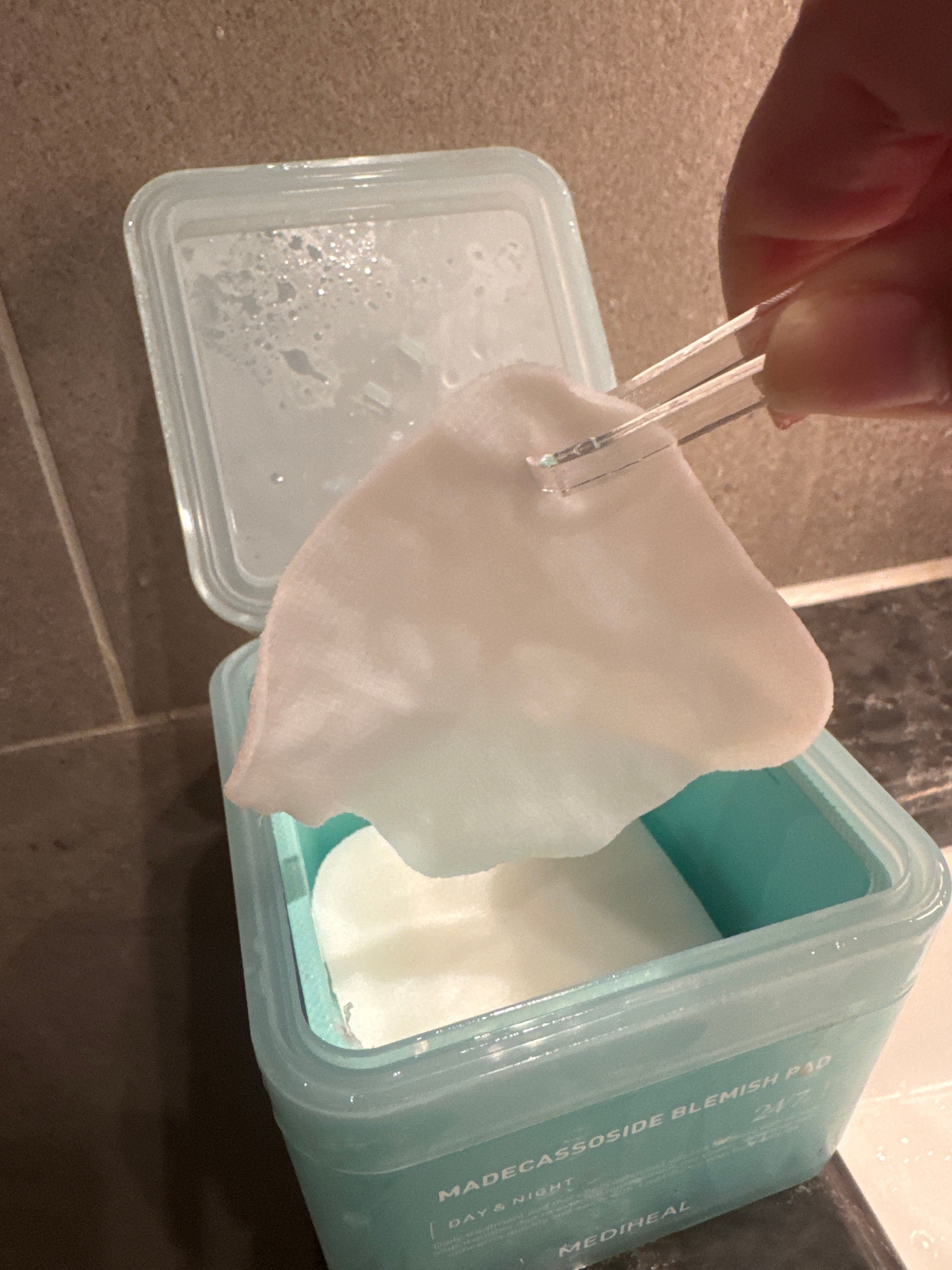 Mediheal 積雪草舒緩淡印護理棉片 真實評價/實測照片 byMa**yT 1